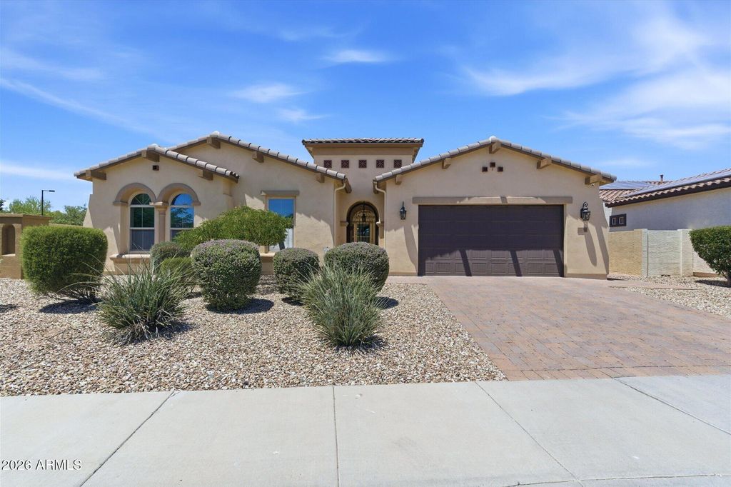 Photo of 15766 W Wilshire Drive, Goodyear, AZ 85395 (MLS # 7039443)