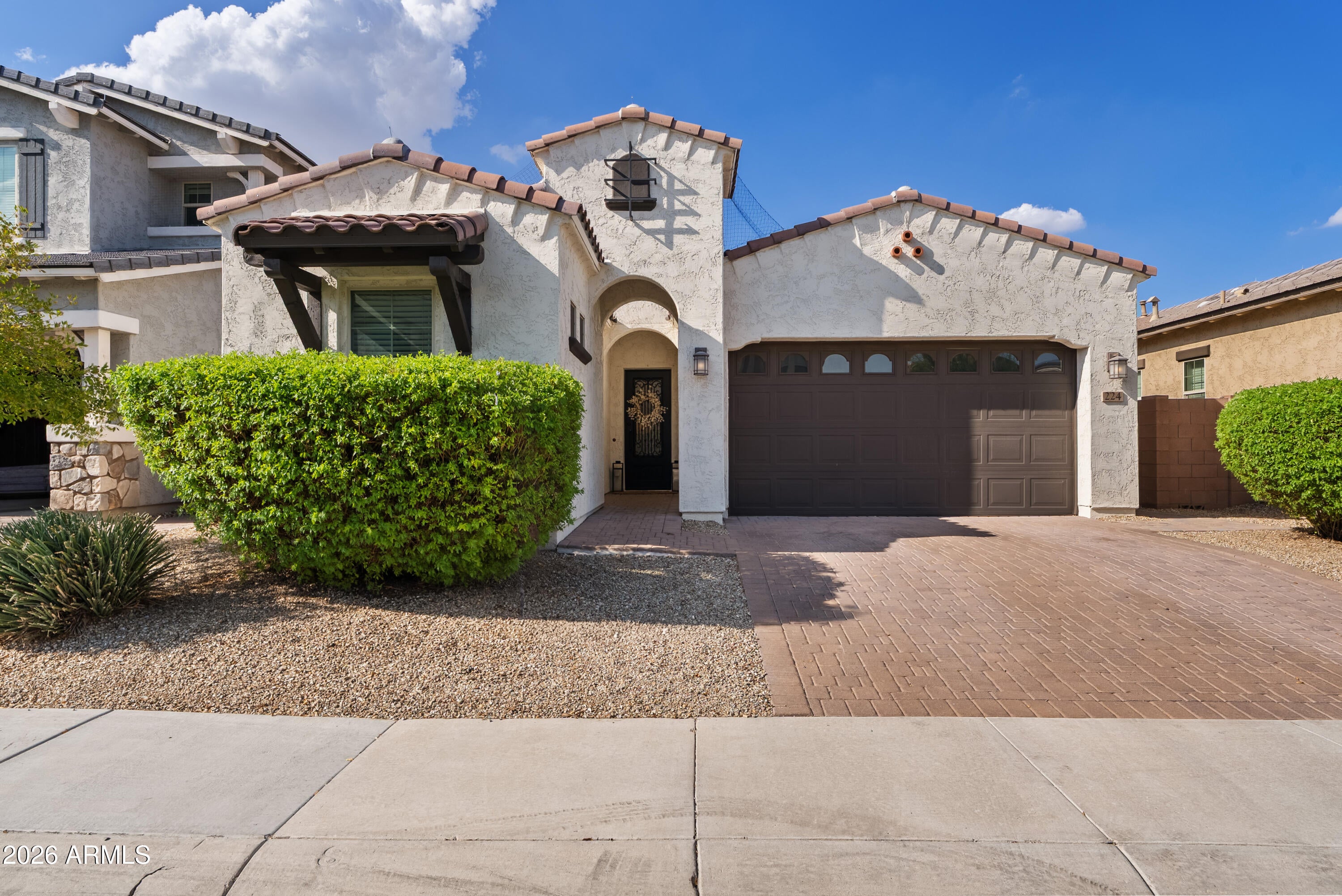 224 W FELLARS Drive