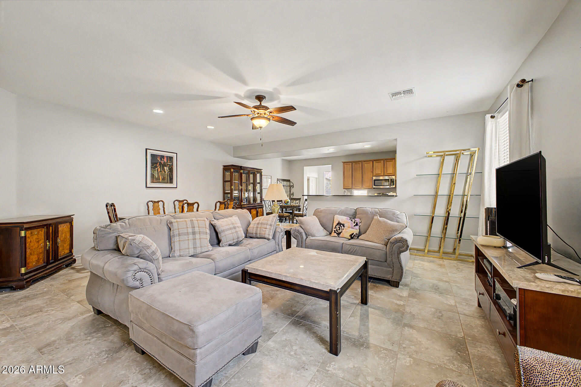 SAN TAN HEIGHTS - Residential