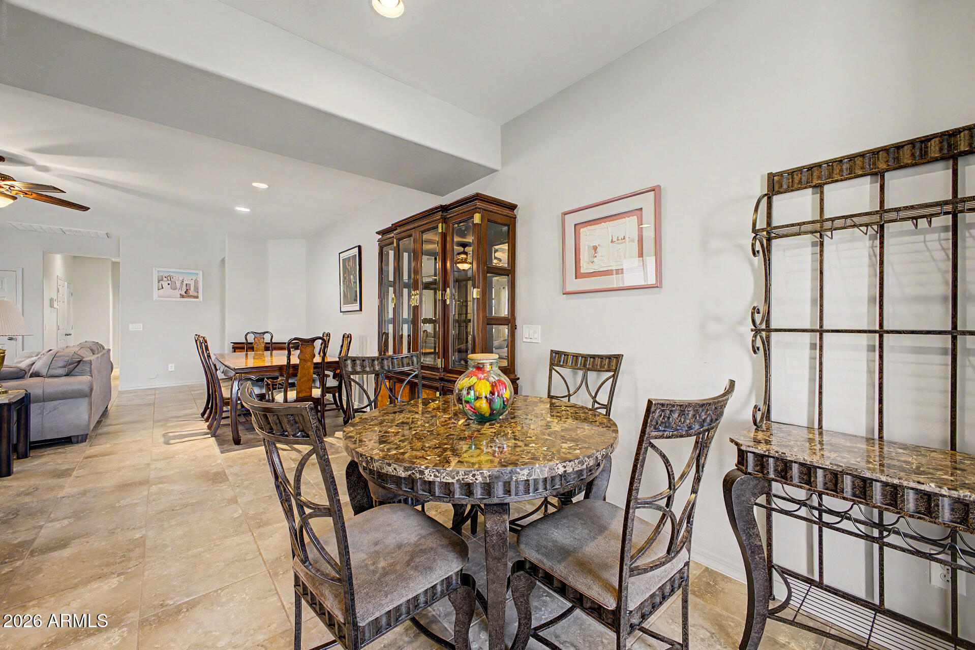 SAN TAN HEIGHTS - Residential