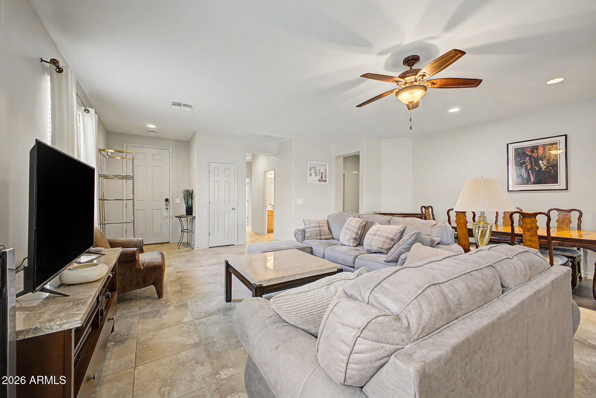 SAN TAN HEIGHTS - Residential