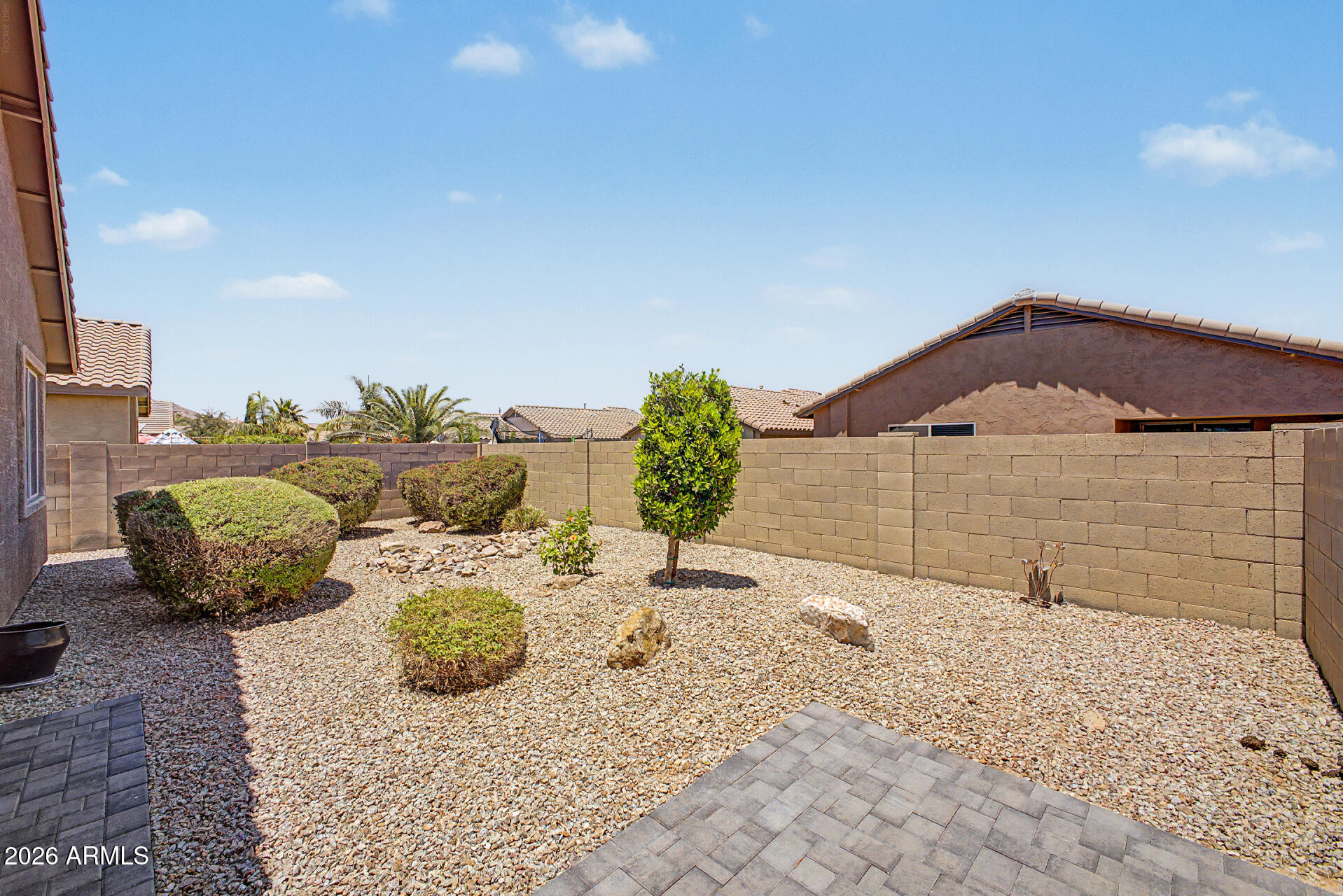 SAN TAN HEIGHTS - Residential