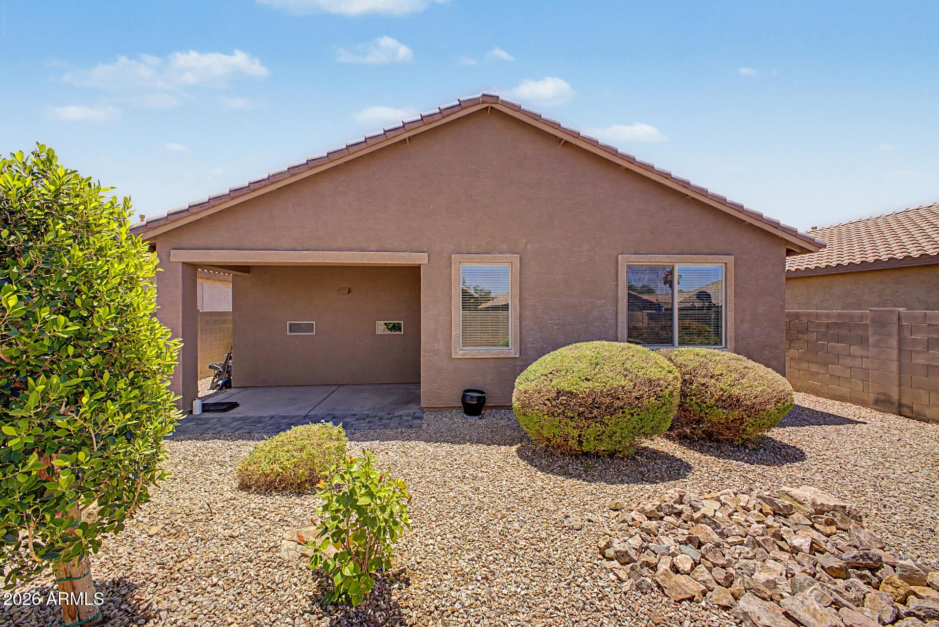 SAN TAN HEIGHTS - Residential