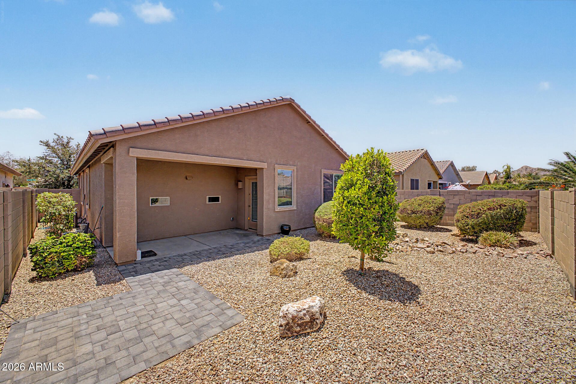 SAN TAN HEIGHTS - Residential