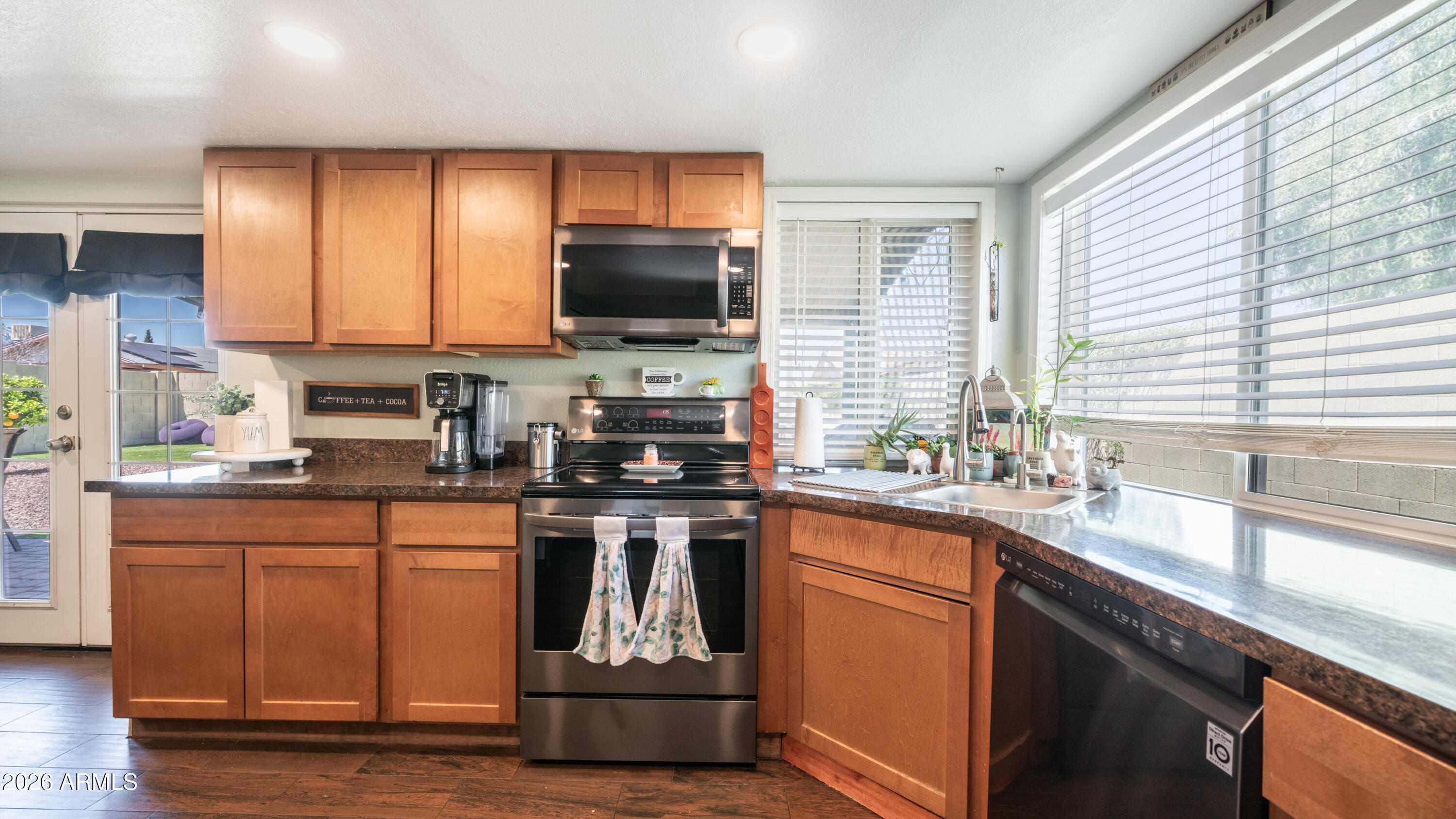 6212 W CAROL ANN Way