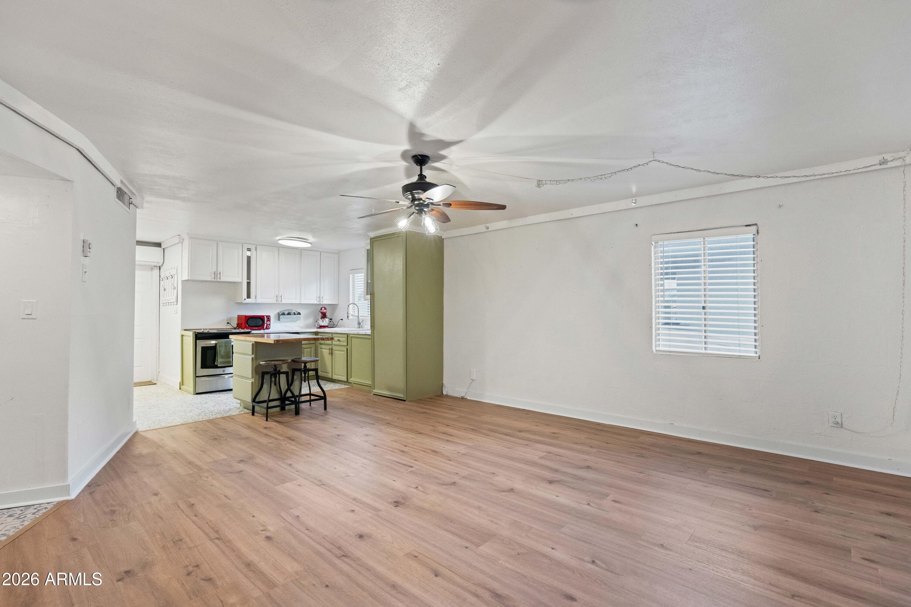 6236 N 16th Street 1