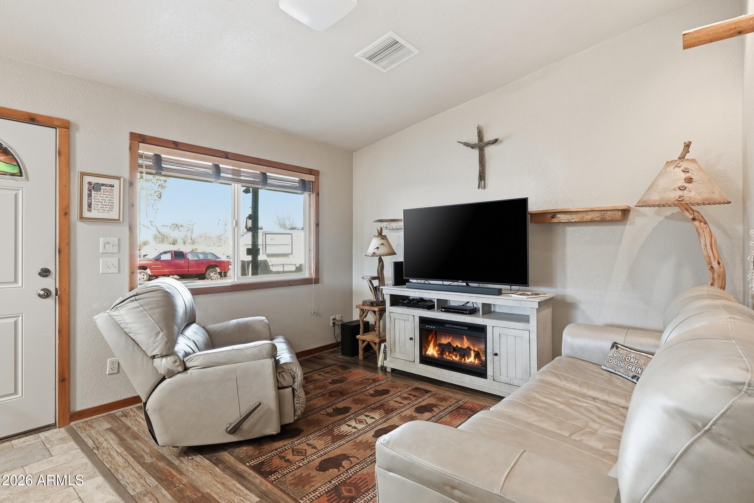 3933 E Highway 260 -- Sp 256