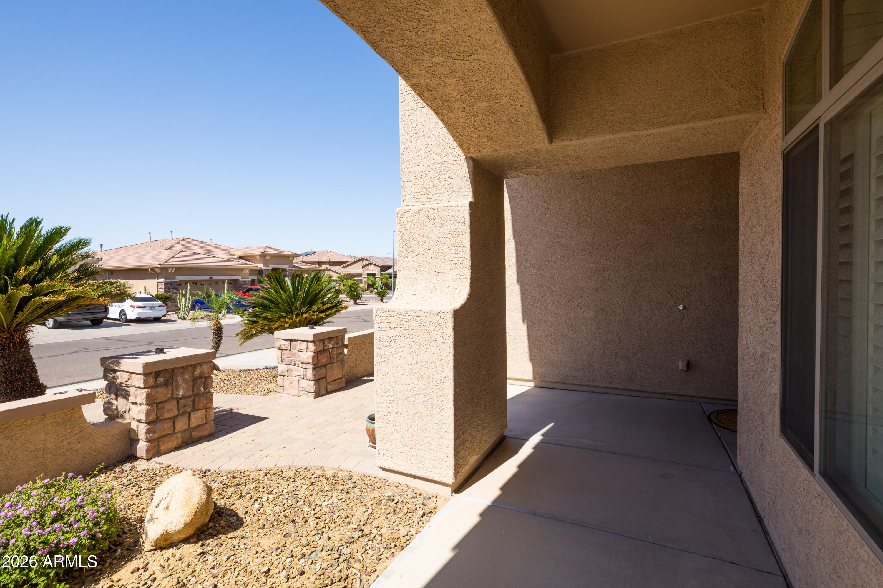 2020 W Bonanza Lane