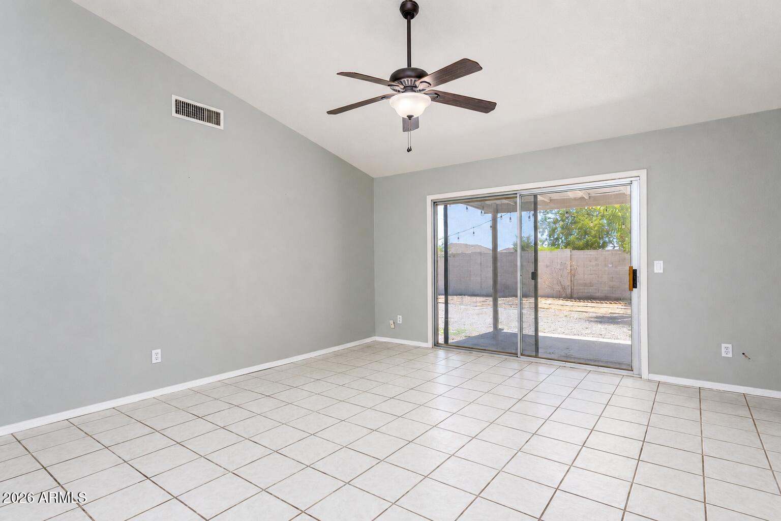2624 N RICARDO --