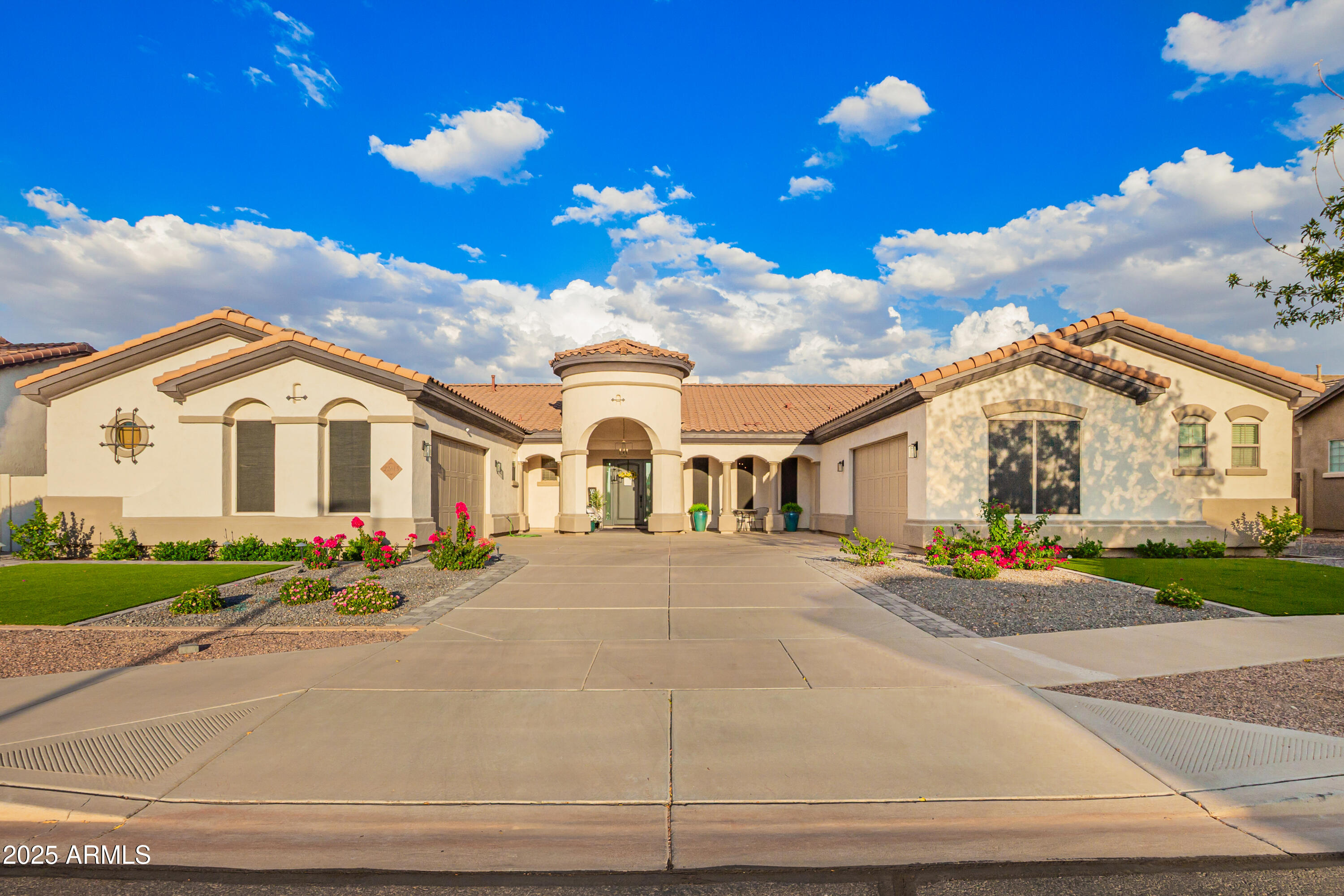 Homes for Sale in Queen Creek Arizona 1 22615 S 202ND Street