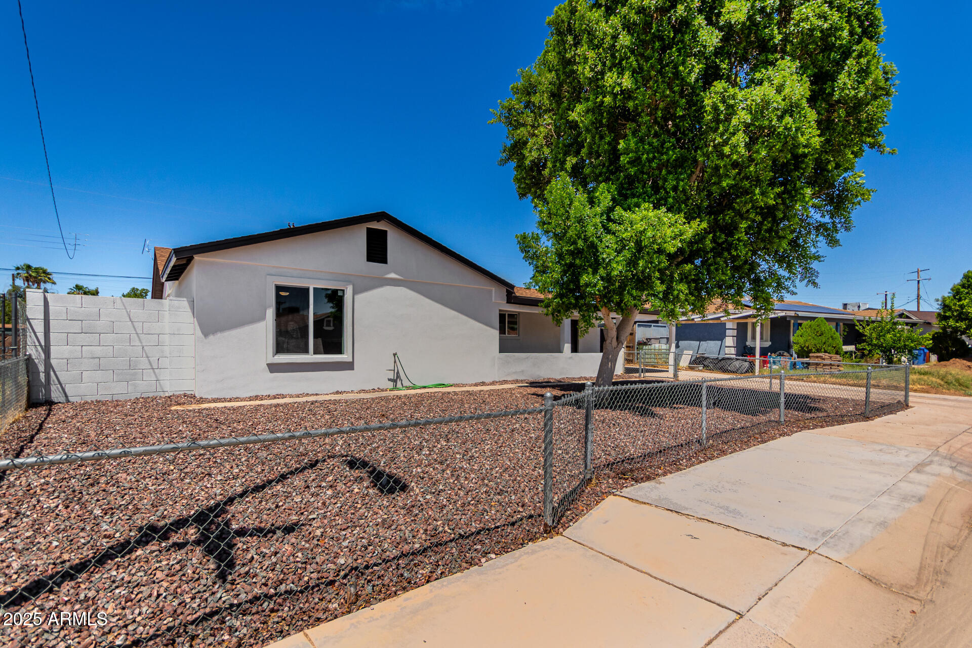 4411 N 56TH Drive