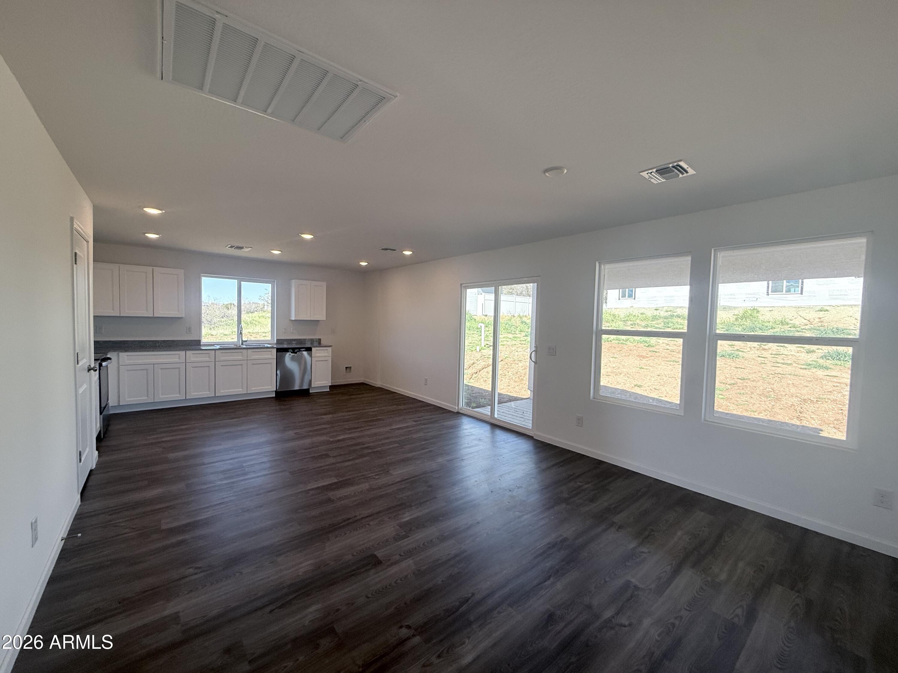 20154 E PRICKLY PEAR Drive