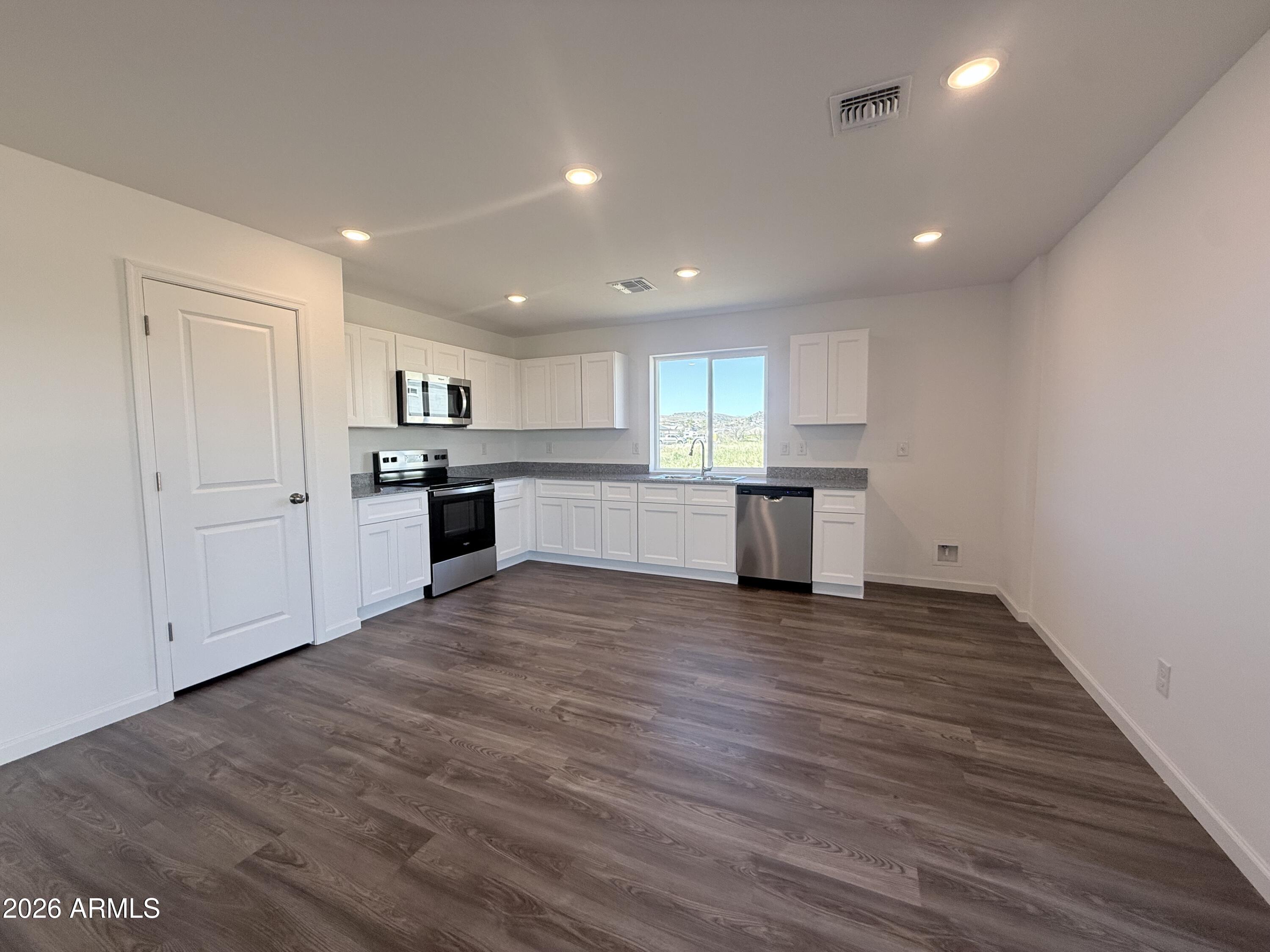 20154 E PRICKLY PEAR Drive