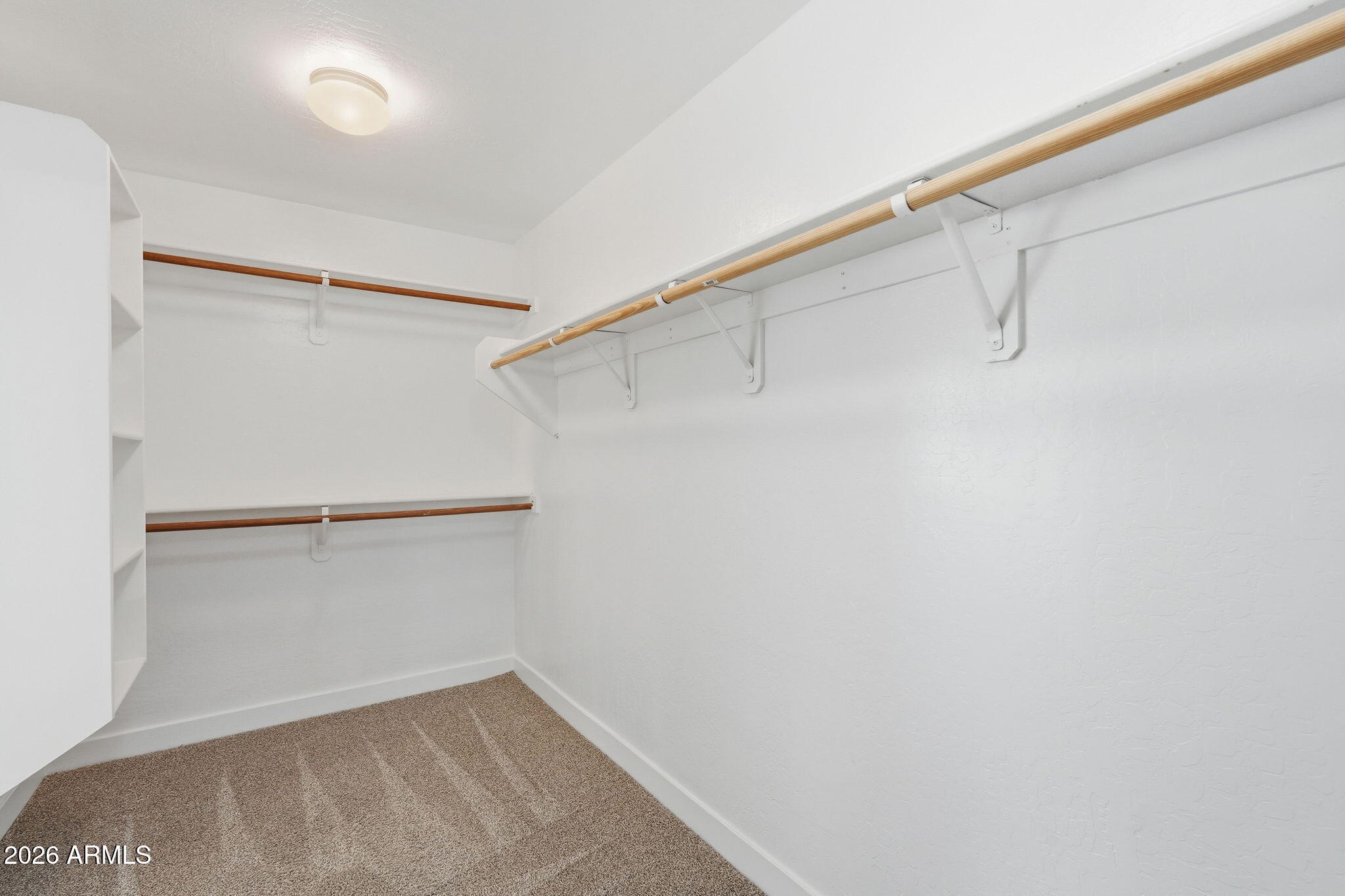 OLYMPIC ESTATES - Residential