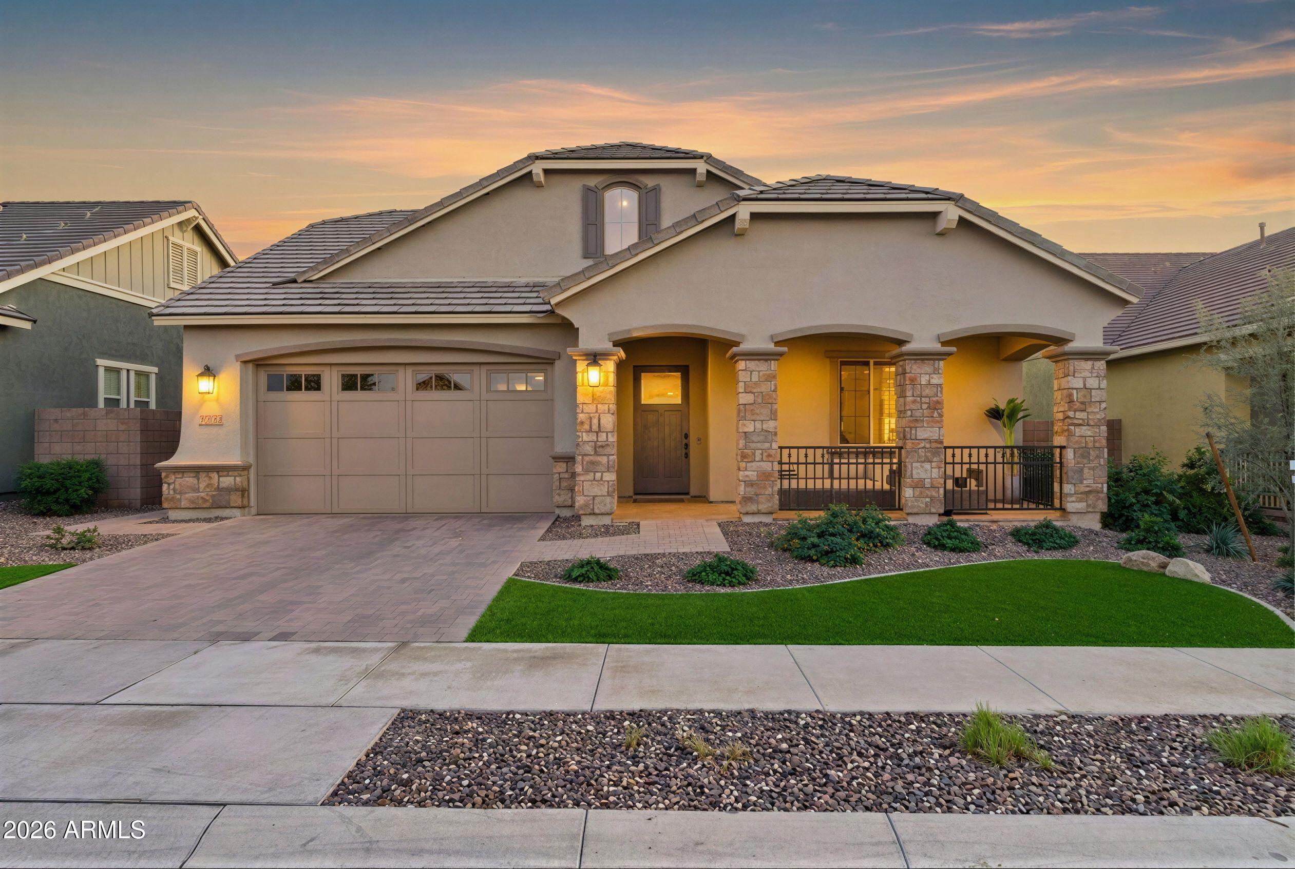 22889 E CARRIAGE Way