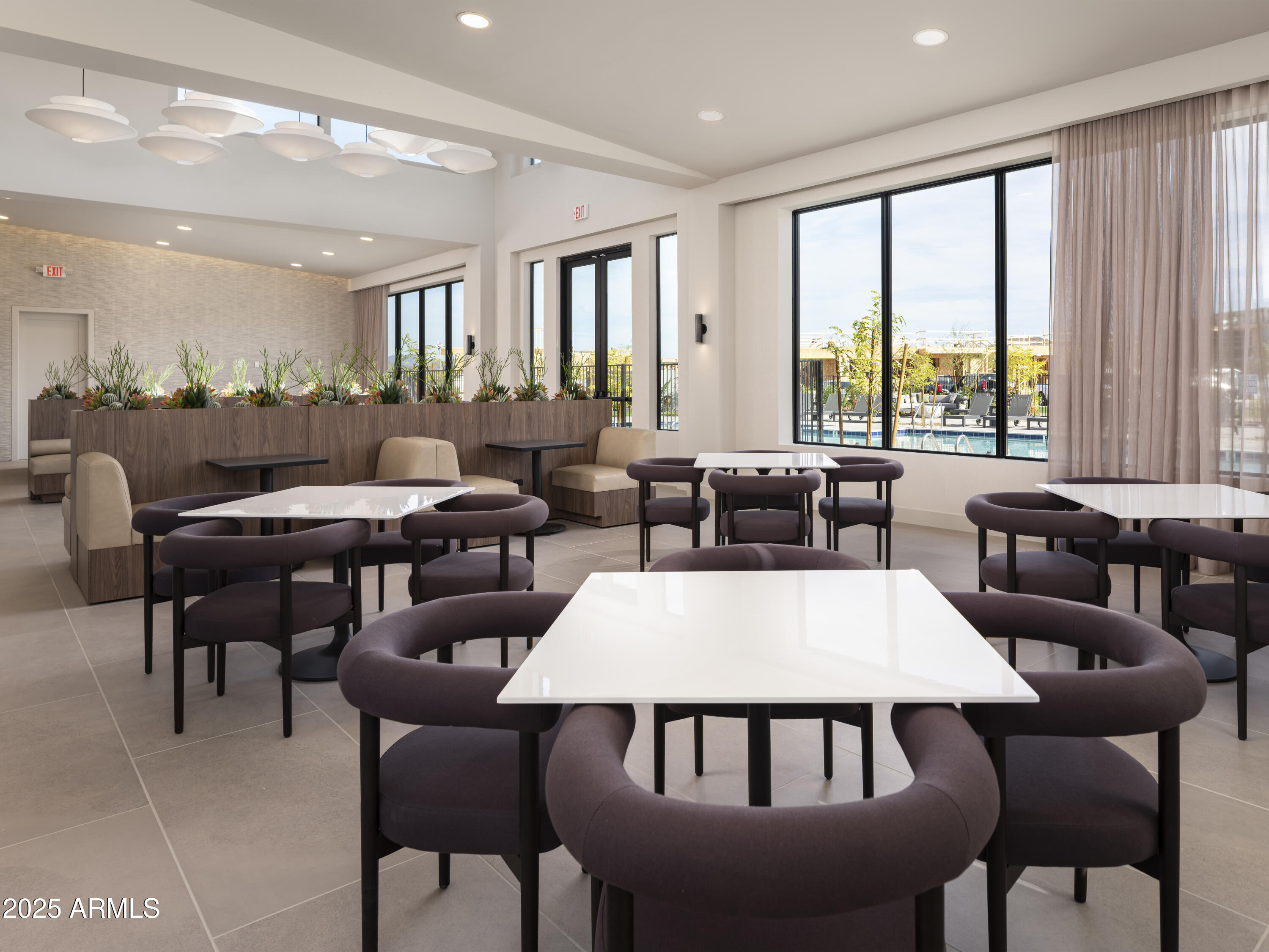 2121 W Sonoran Desert Drive 126