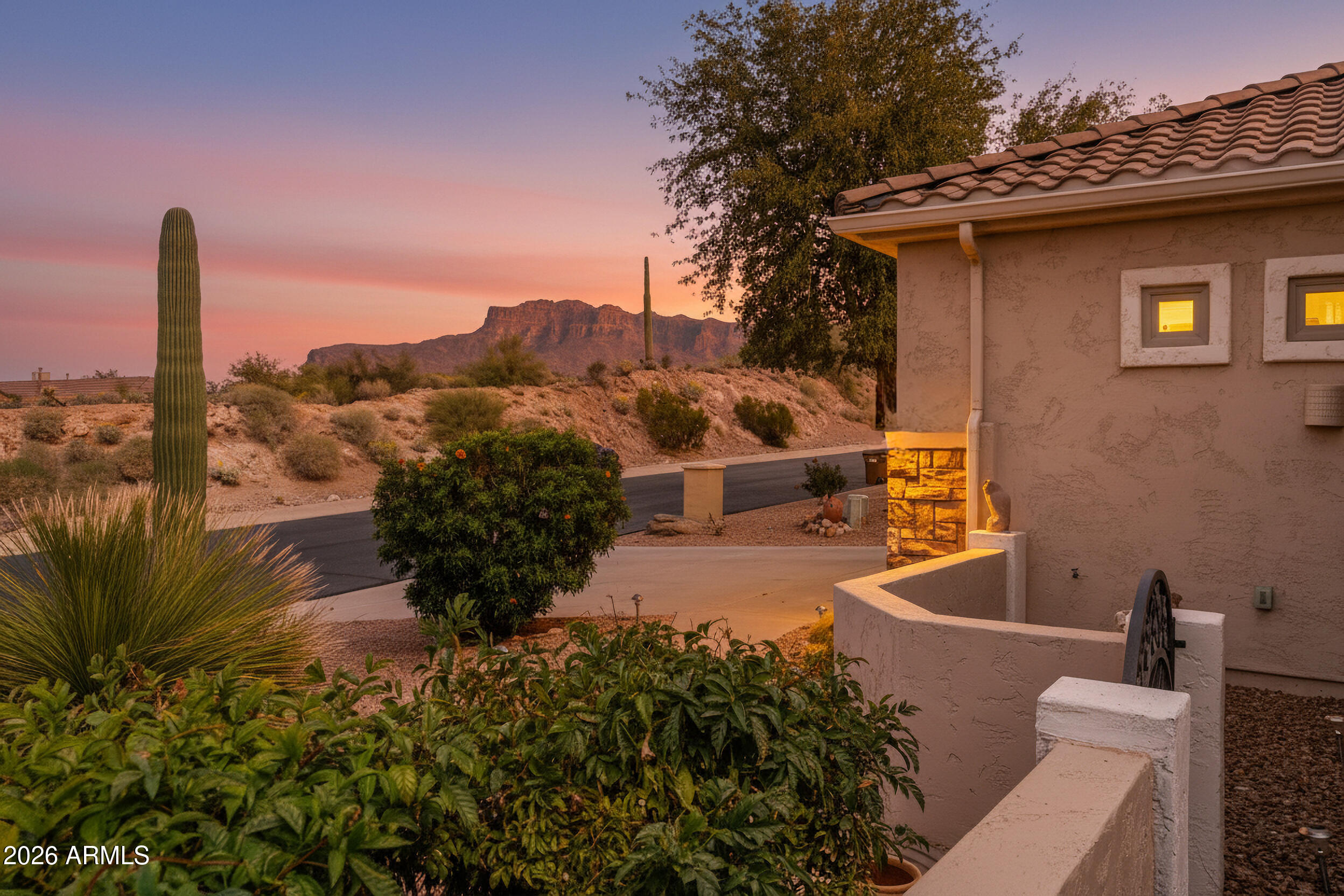 8207 E FAIRY DUSTER Drive