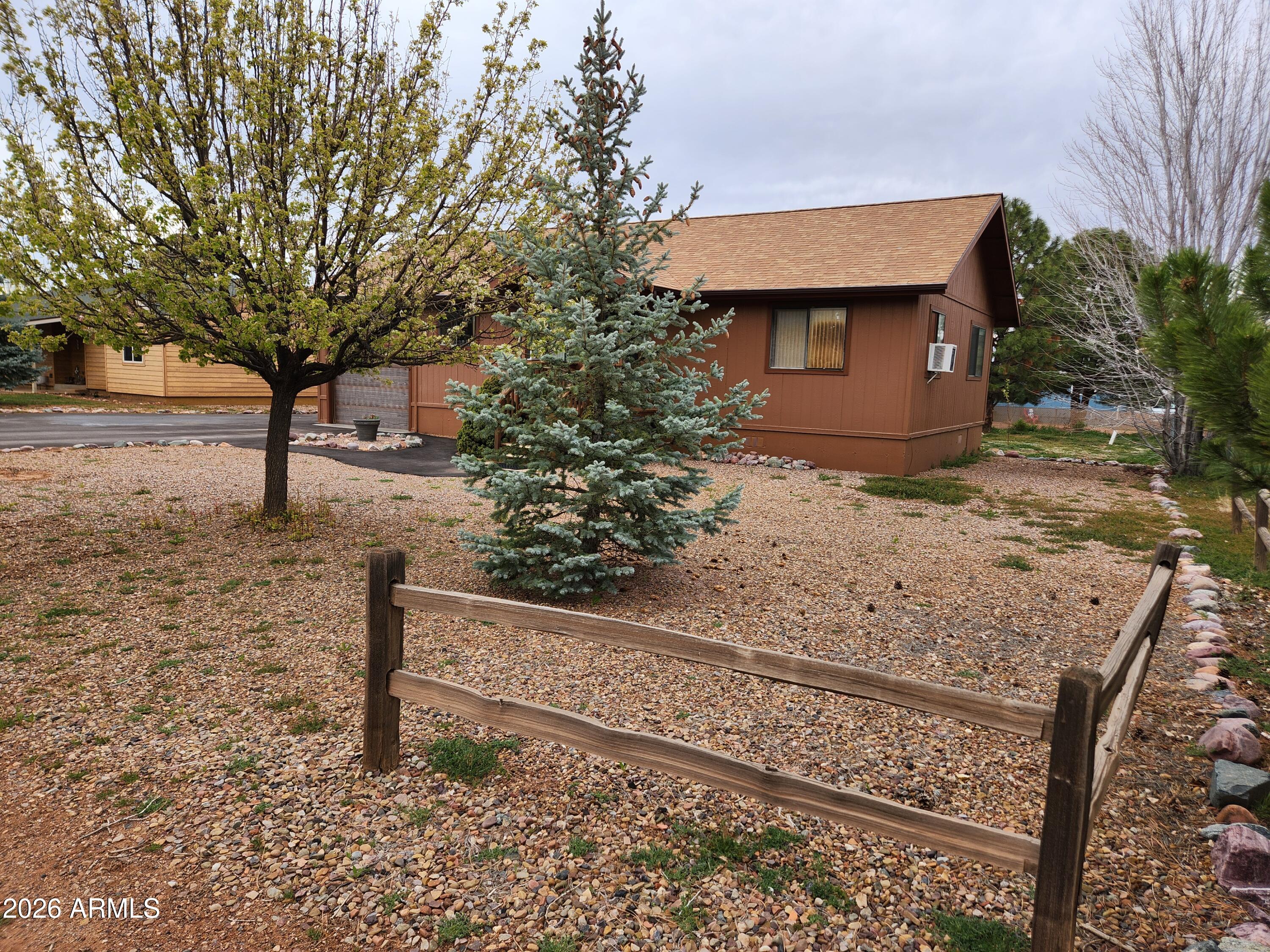 2214 Sitgreaves Drive