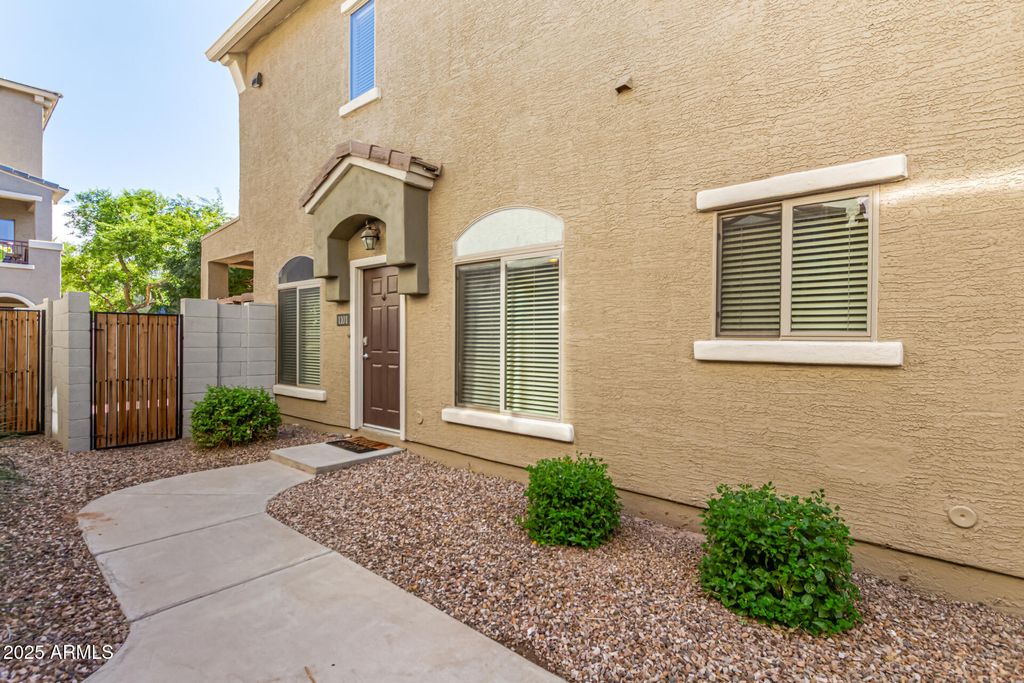 Photo of 2401 E Rio Salado Parkway #1101, Tempe, AZ 85288 (MLS # 6899949)