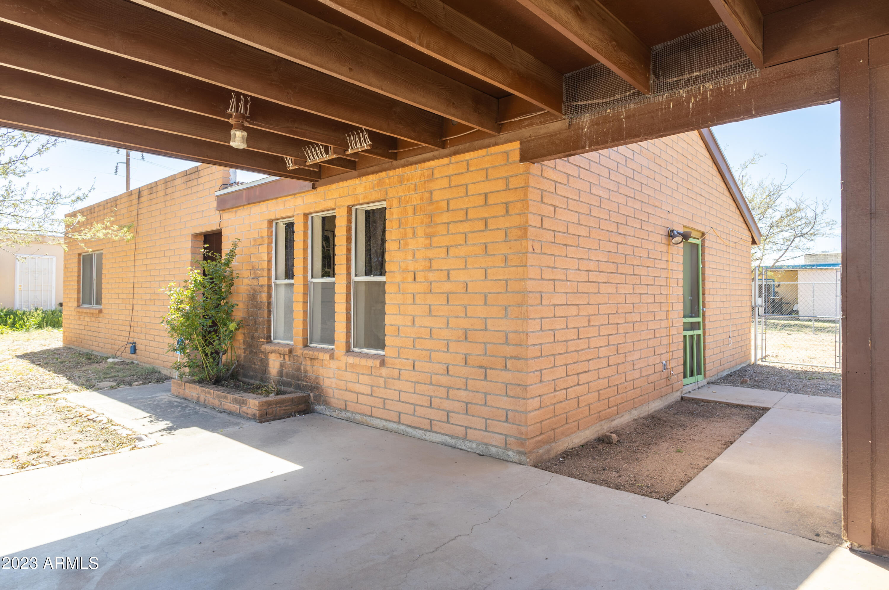 THE MEADOWS - Residential