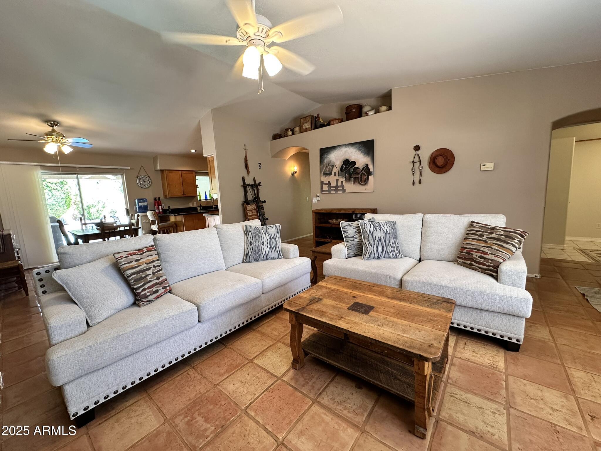 16040 N BOULDER Drive