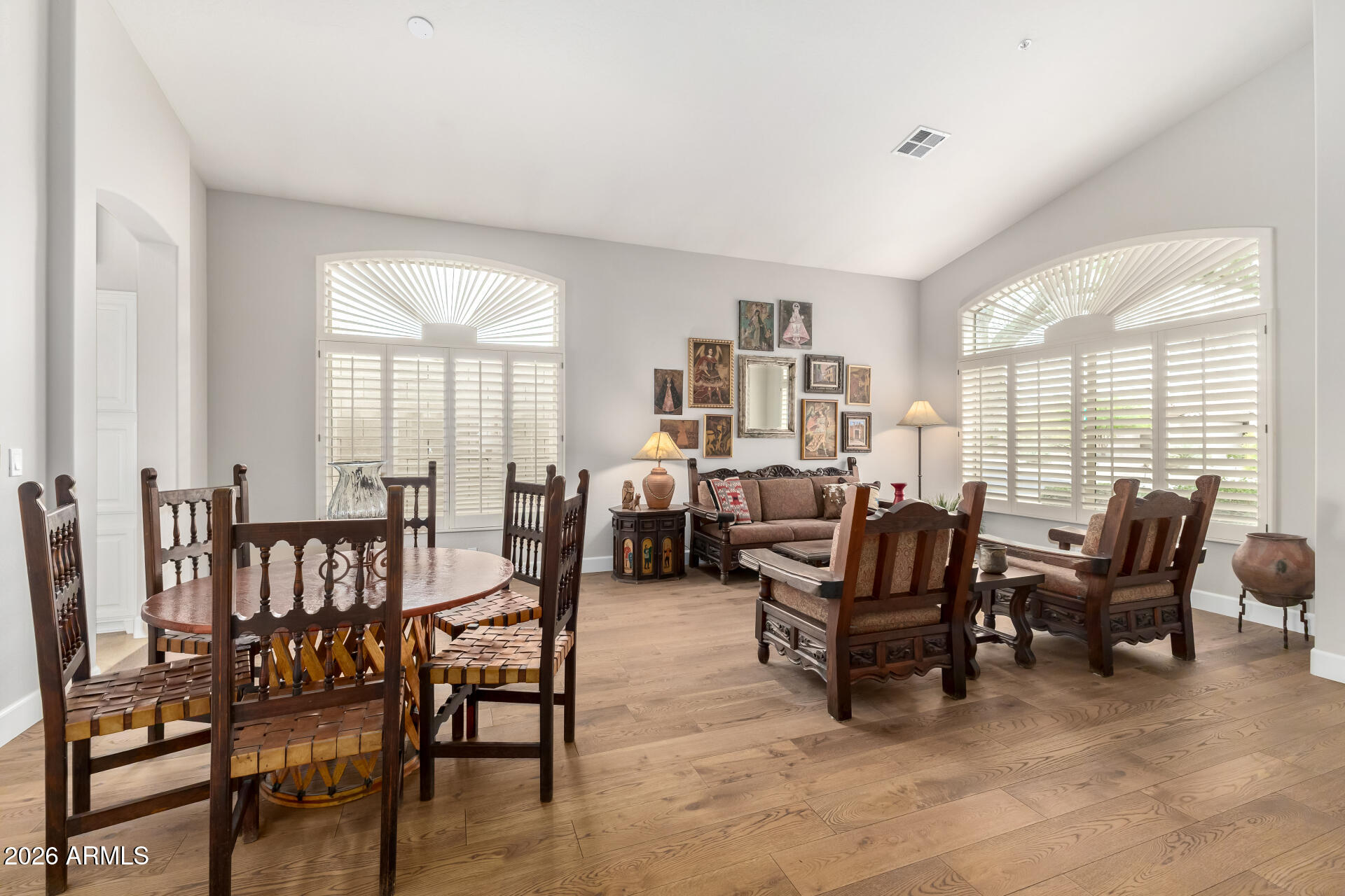 9042 E PARAISO Drive