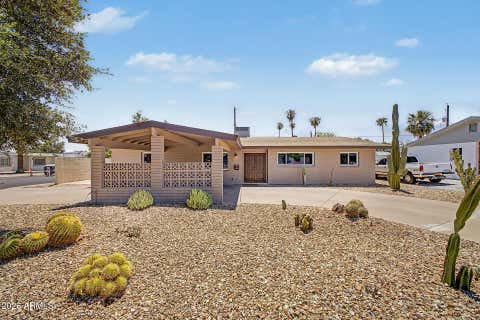 Photo of 1043 E Lilac Drive, Tempe, AZ 85288 (MLS # 7058041)