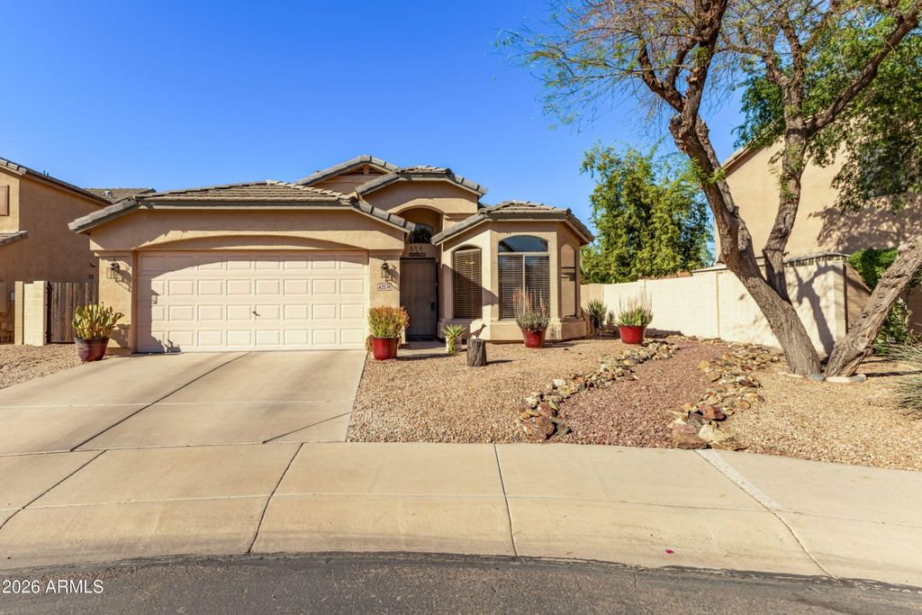Photo of 42574 W Chambers Drive, Maricopa, AZ 85138 (MLS # 7001846)