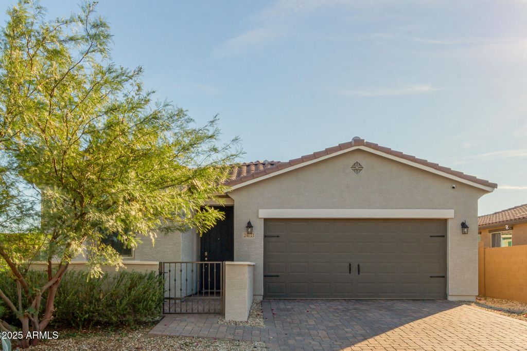 Photo of 24133 W Gibson Lane, Buckeye, AZ 85326 (MLS # 6958009)