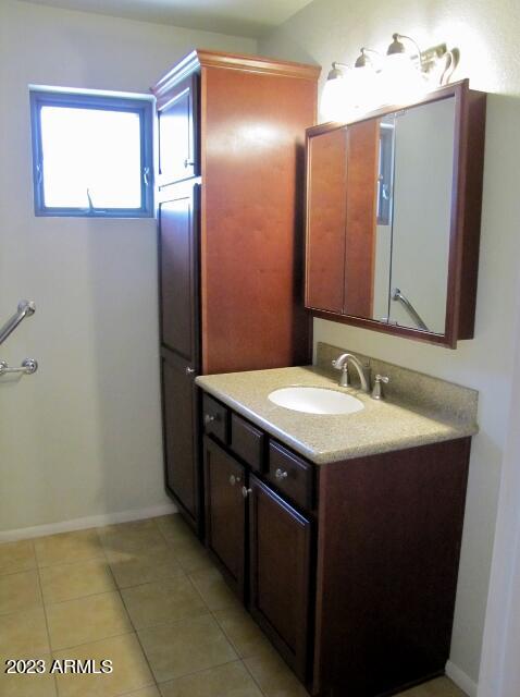 VISTA VILLAGE UNIT 5 - Residential Lease
