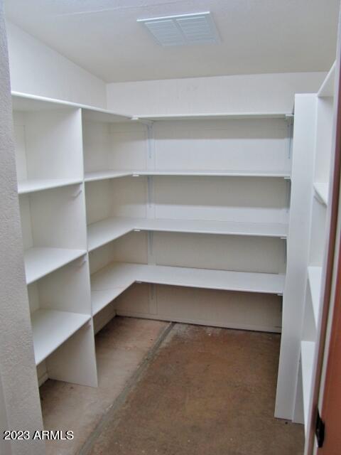 VISTA VILLAGE UNIT 5 - Residential Lease