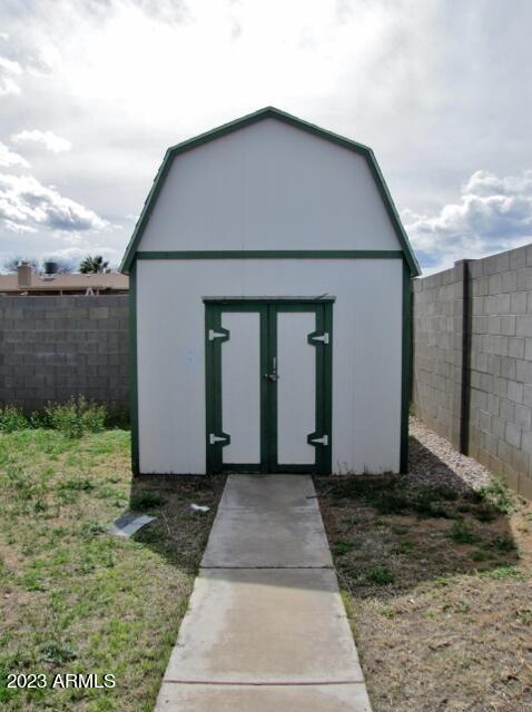 VISTA VILLAGE UNIT 5 - Residential Lease