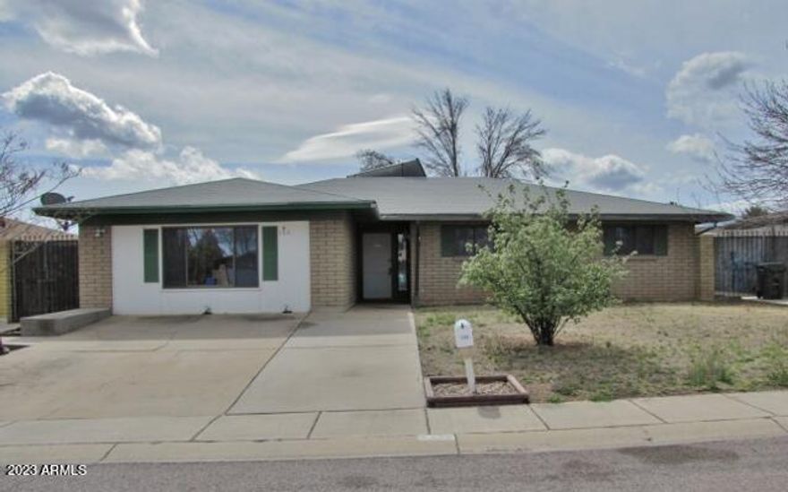 This spacious, 3BR/2BA, 1960 sq.ft. home is centrally located in Sierra Vista, AZ minutes from Ft. Huachuca, shopping and schools. The home has two living areas, central A/C, and two large storage units. Call today.