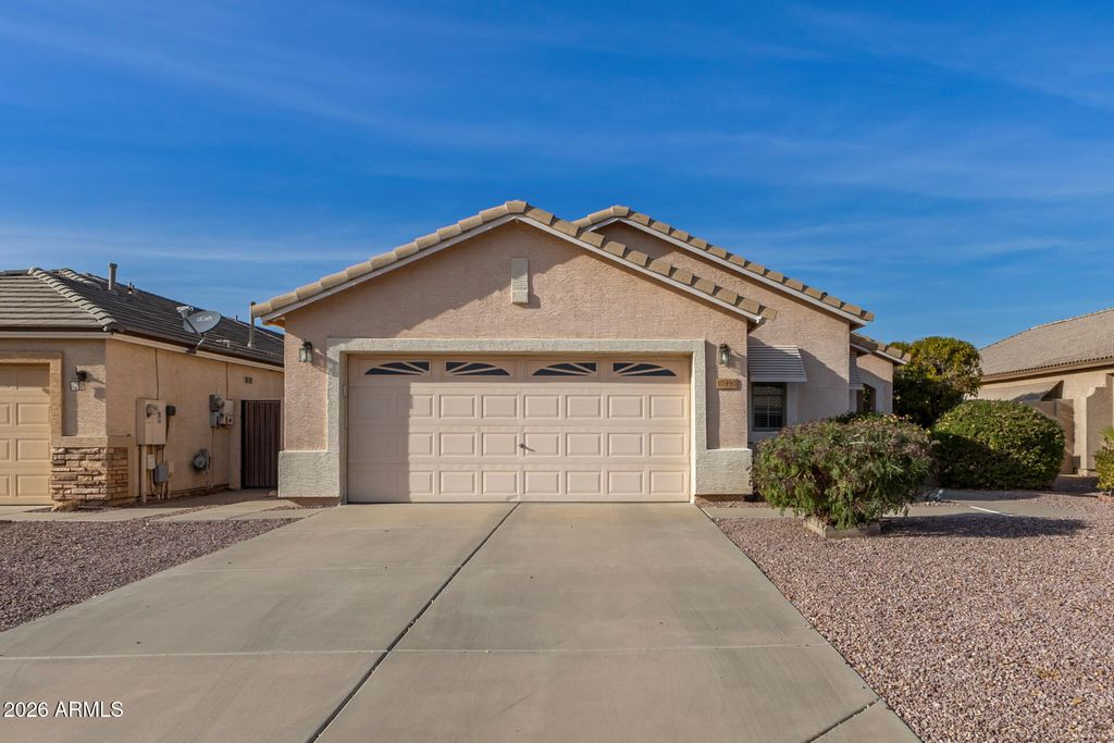 Photo of 10390 W Yukon Drive, Peoria, AZ 85382 (MLS # 6990926)
