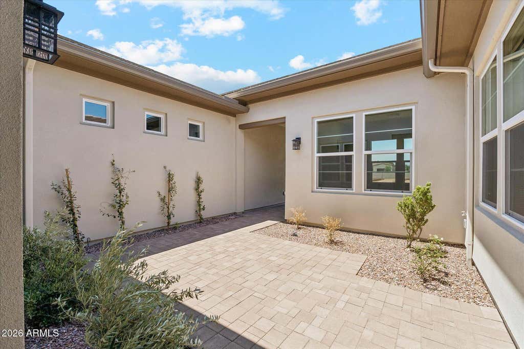 Photo of 1541 E Nolan Place, Chandler, AZ 85249 (MLS # 7044380)
