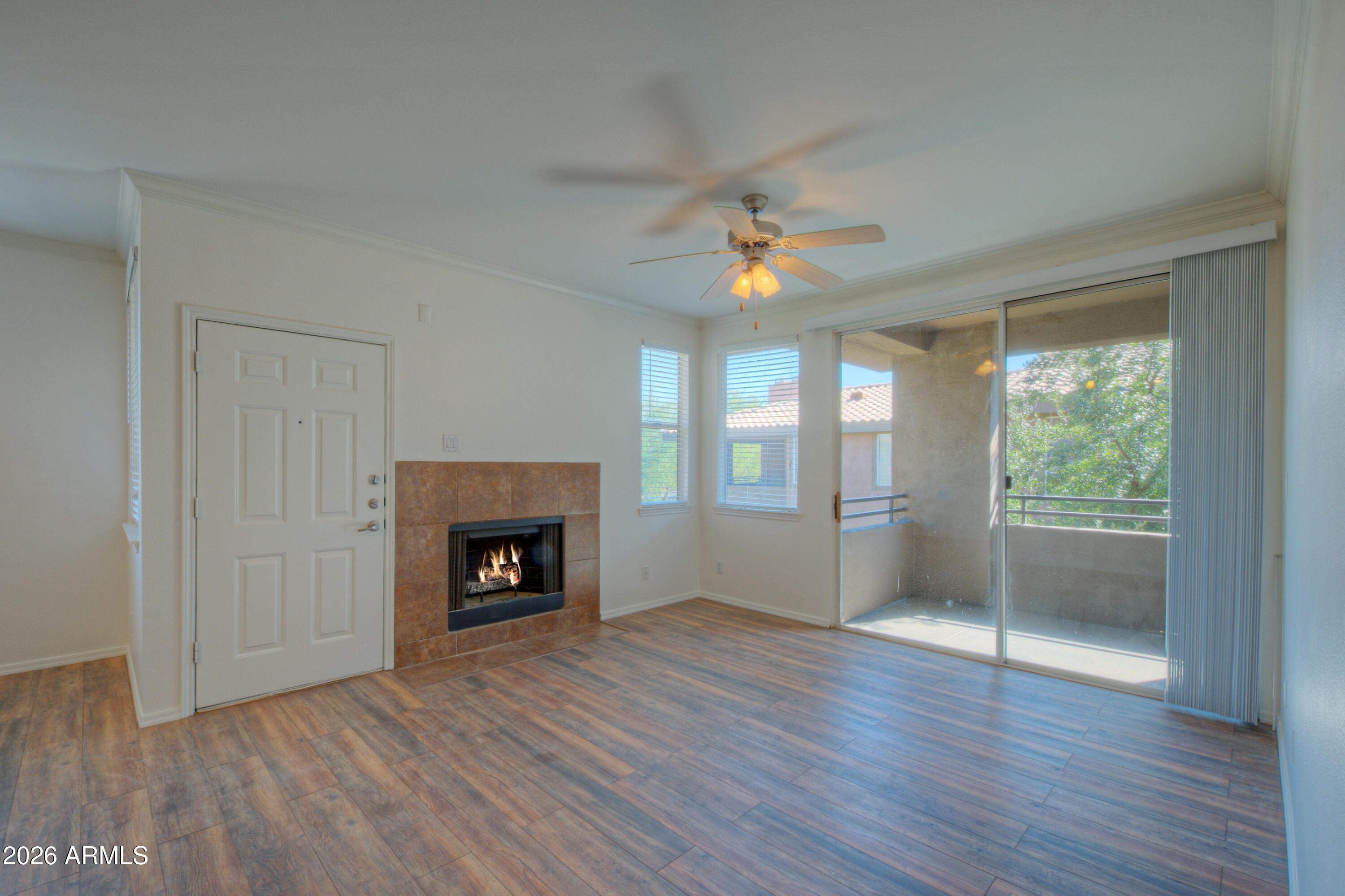 7009 E ACOMA Drive 2092