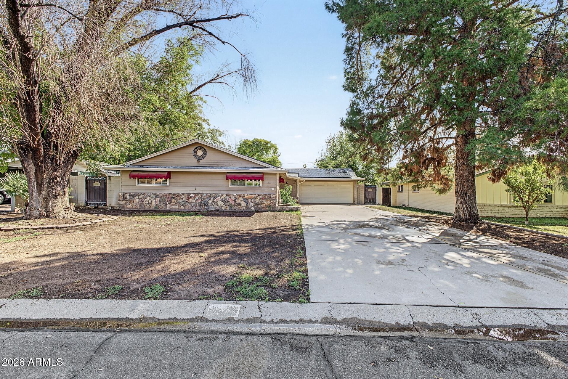 6319 N 13TH Place