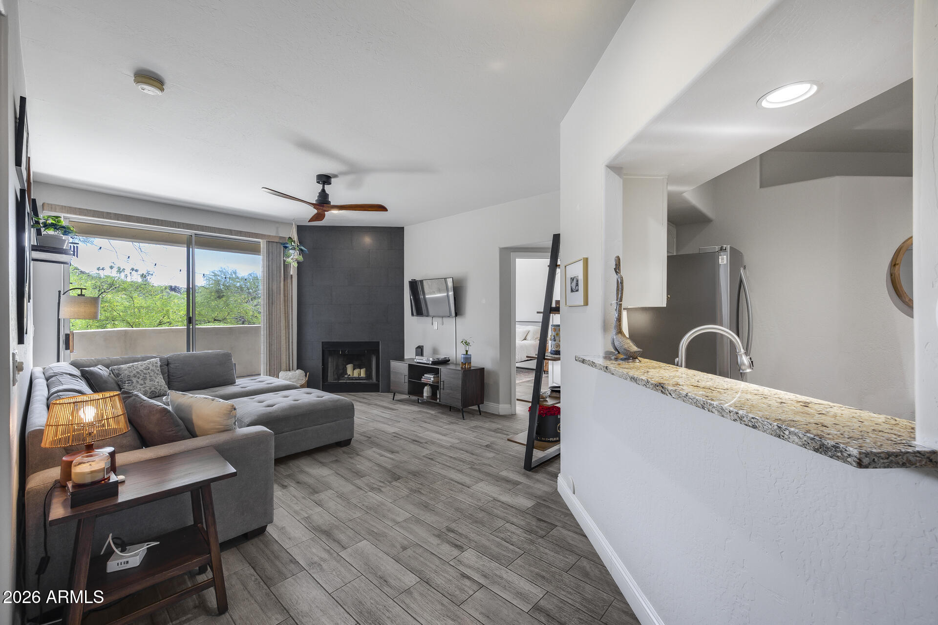 CANTERRA AT SQUAW PEAK CONDOMINIUMS - Residential