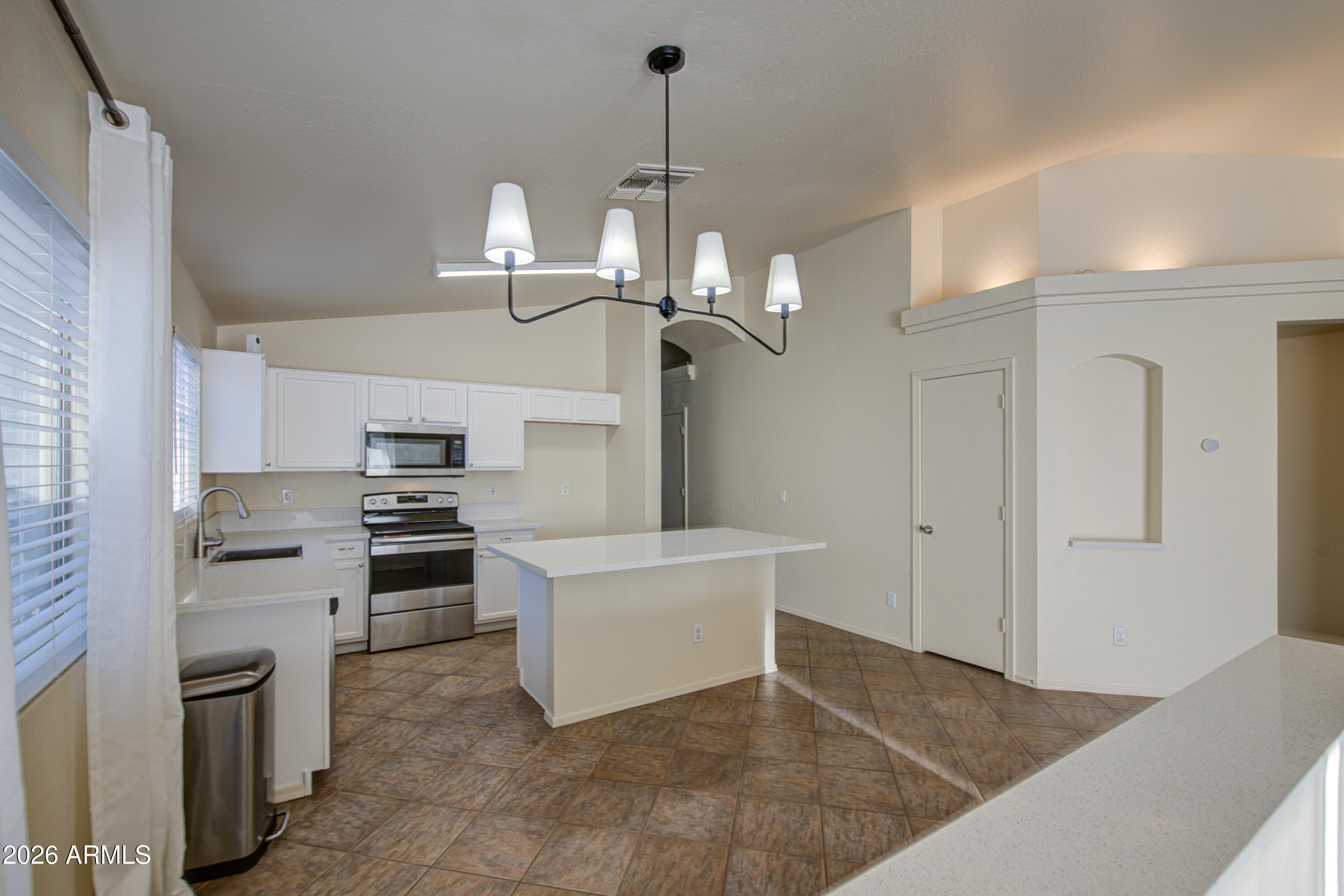 2039 N ST FRANCIS Place