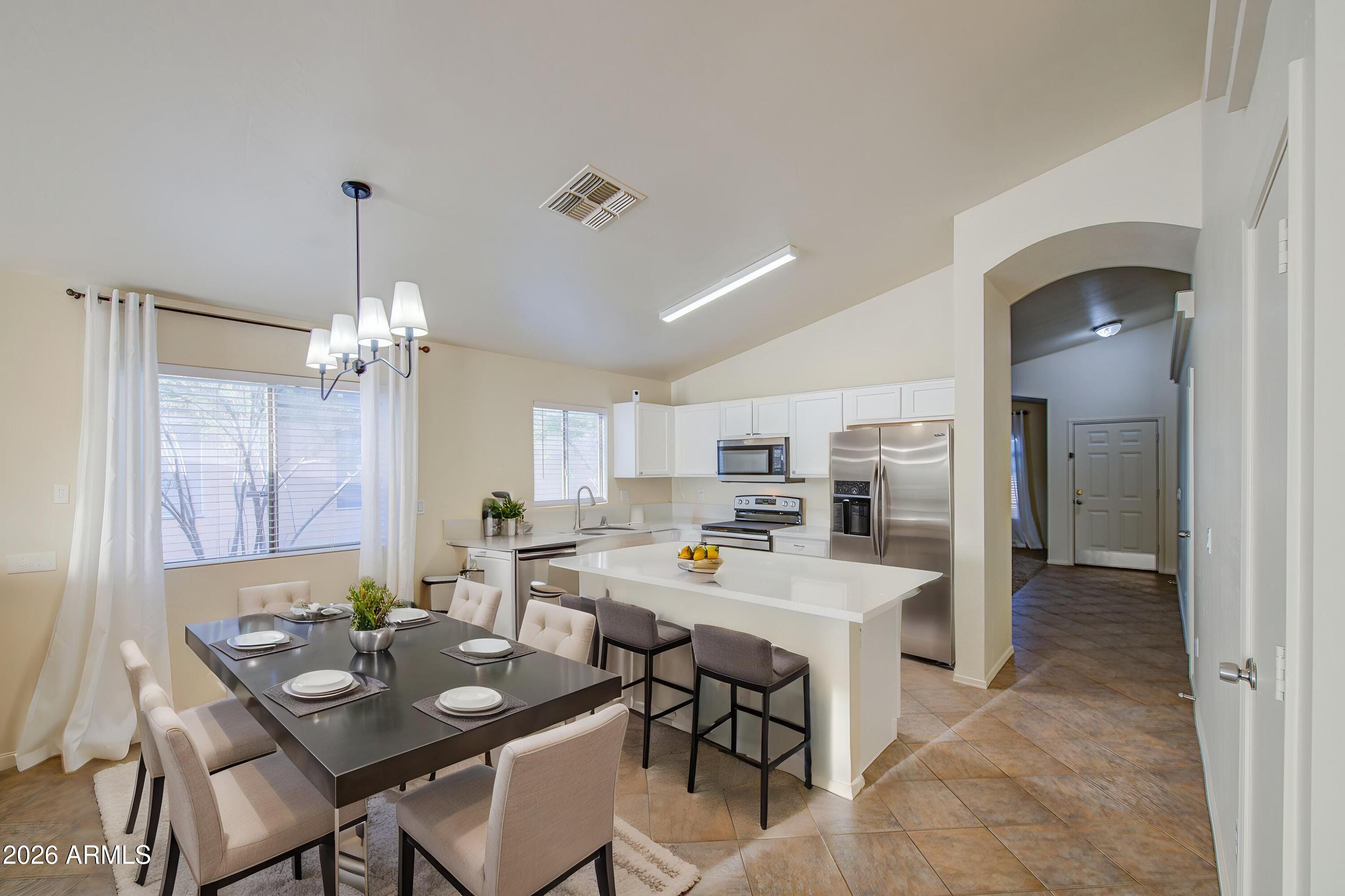 2039 N ST FRANCIS Place