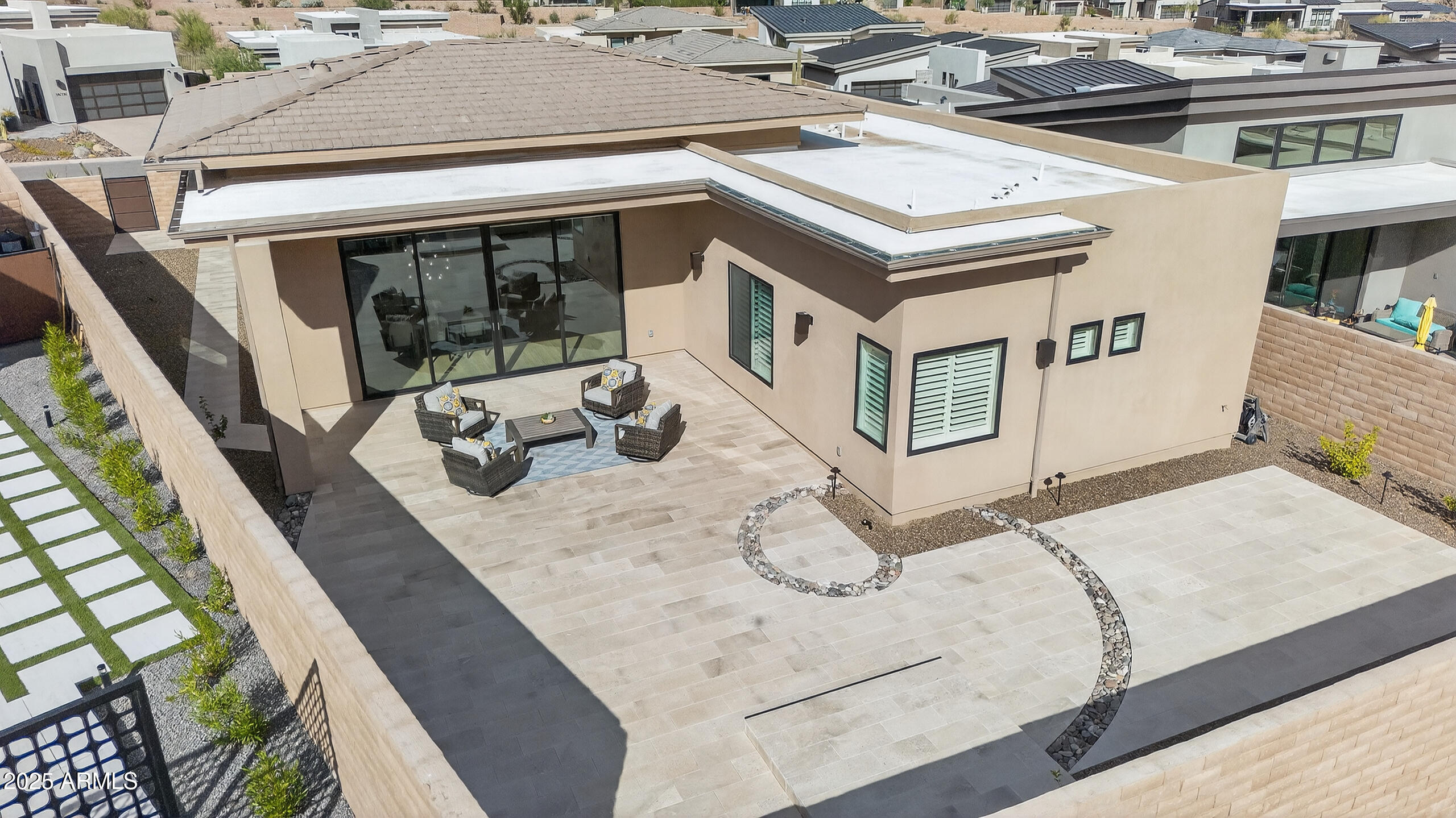 ADERO CANYON - Residential