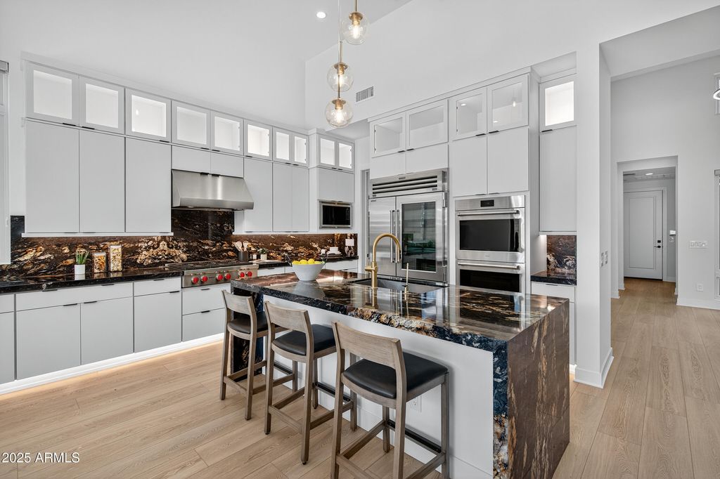 Photo of 14141 E Highland Avenue, Fountain Hills, AZ 85268 (MLS # 6921399)
