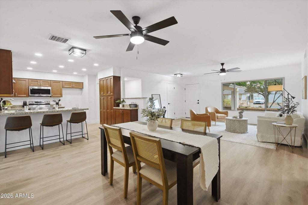 Photo of 1023 W Carter Drive, Tempe, AZ 85282 (MLS # 7056484)