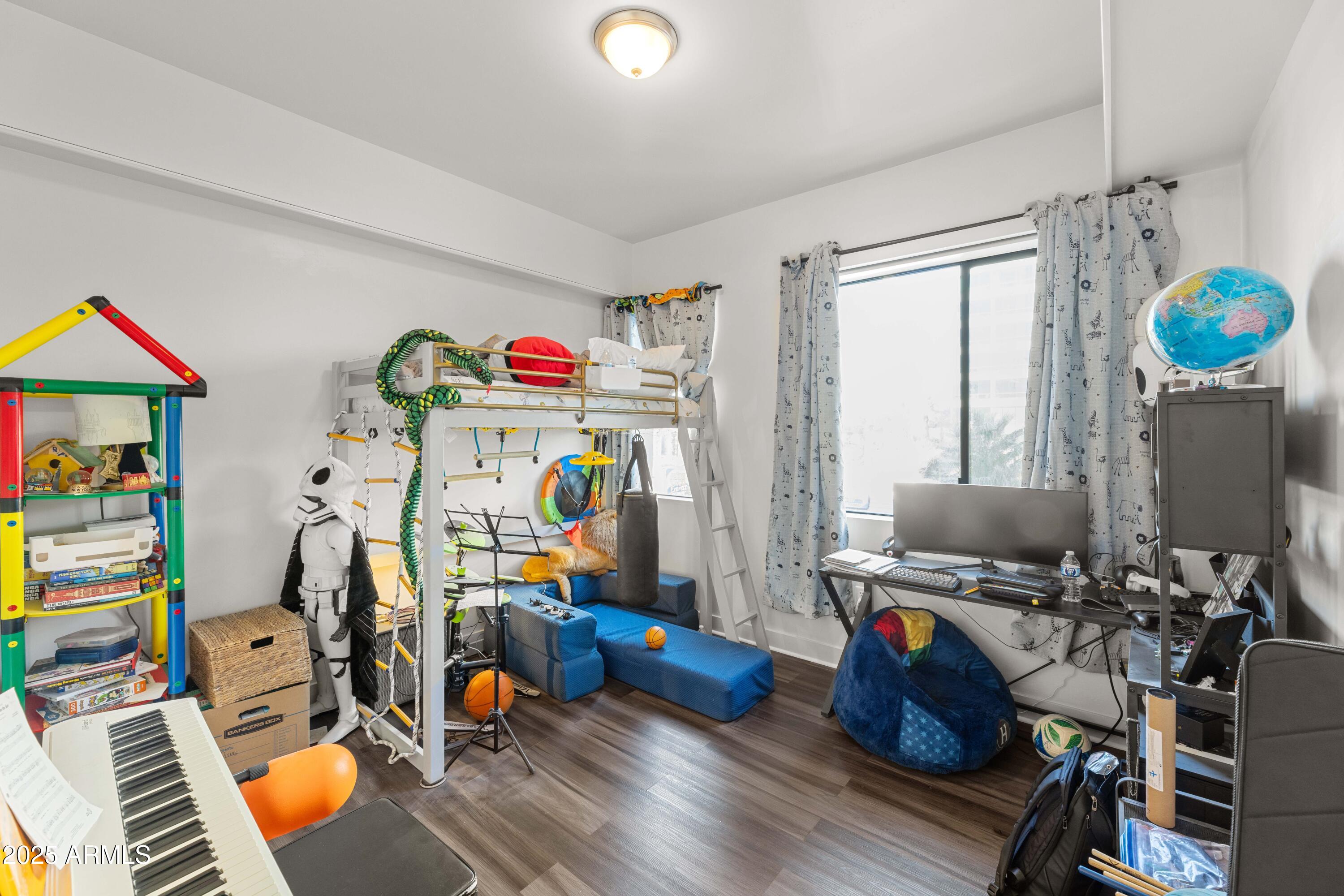 3131 N CENTRAL Avenue 3006