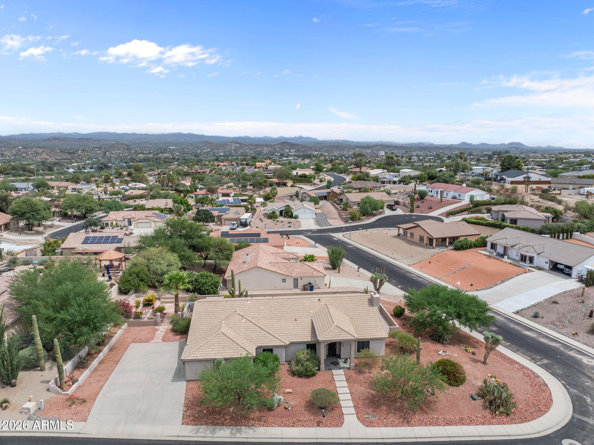 980 ARROYO Lane