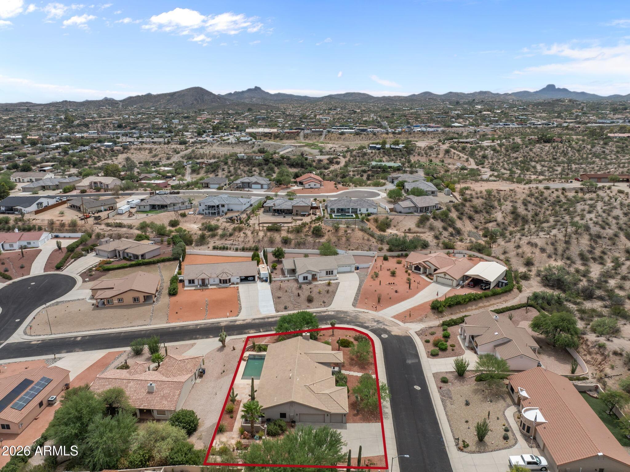 980 ARROYO Lane