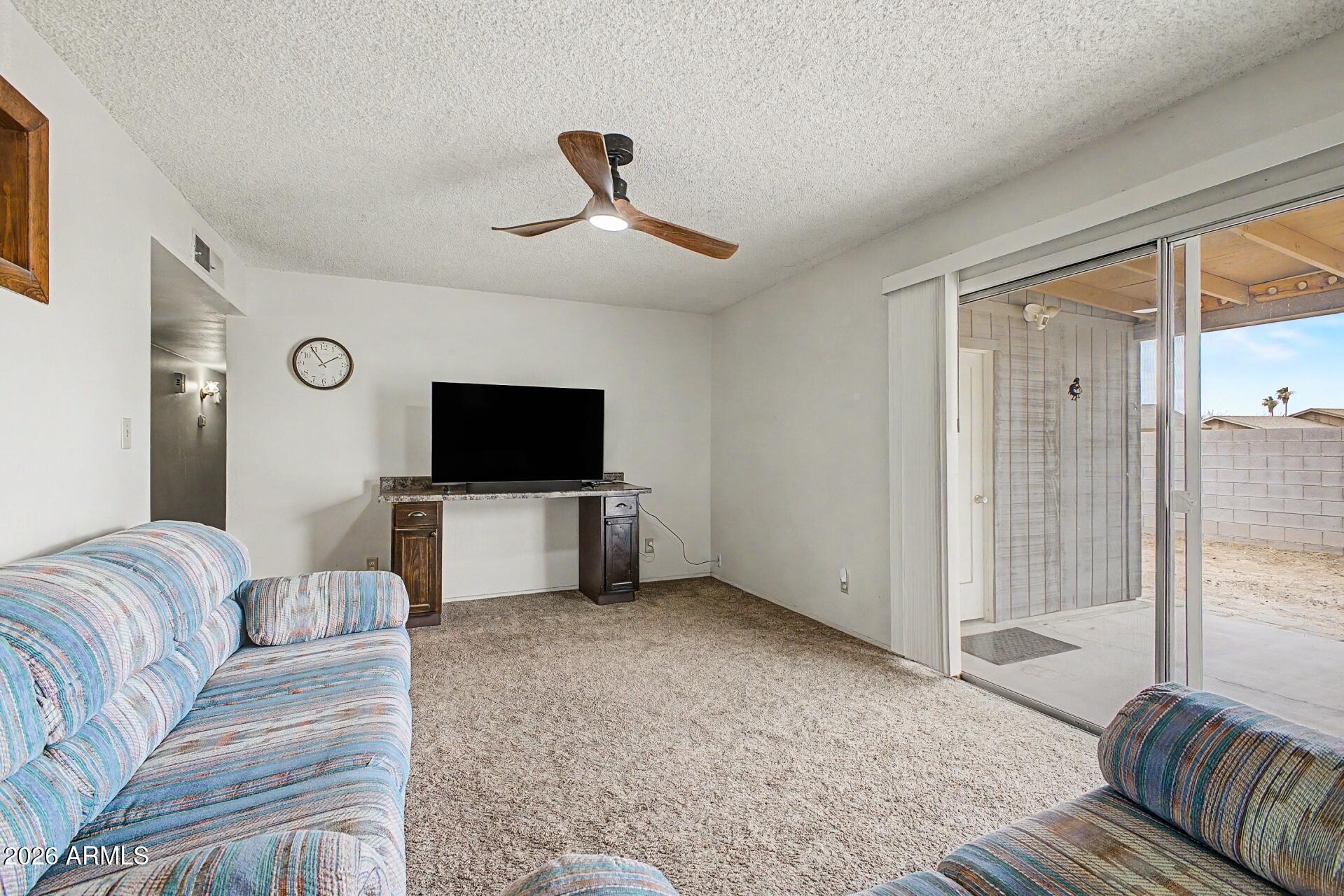 921 W VILLA THERESA Drive