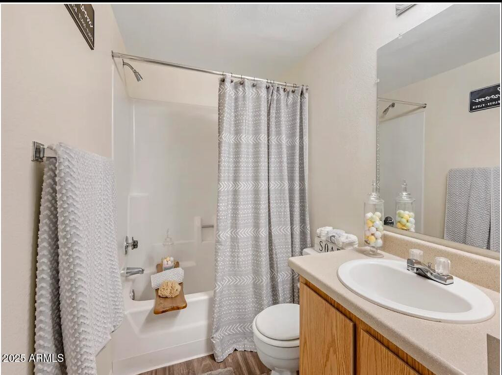 5750 N 59th Avenue 1A