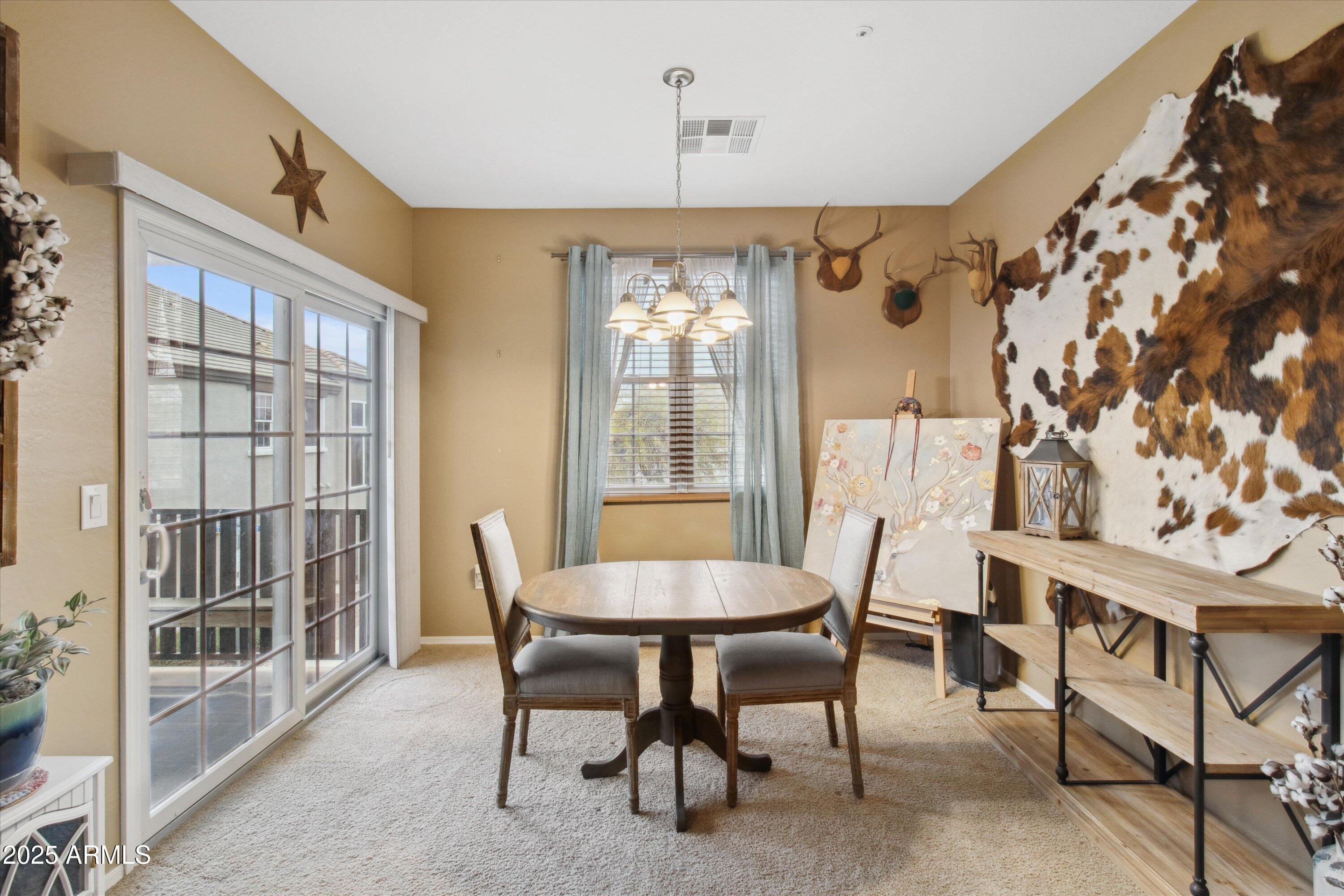 4769 E THUNDERHEART Trail 101