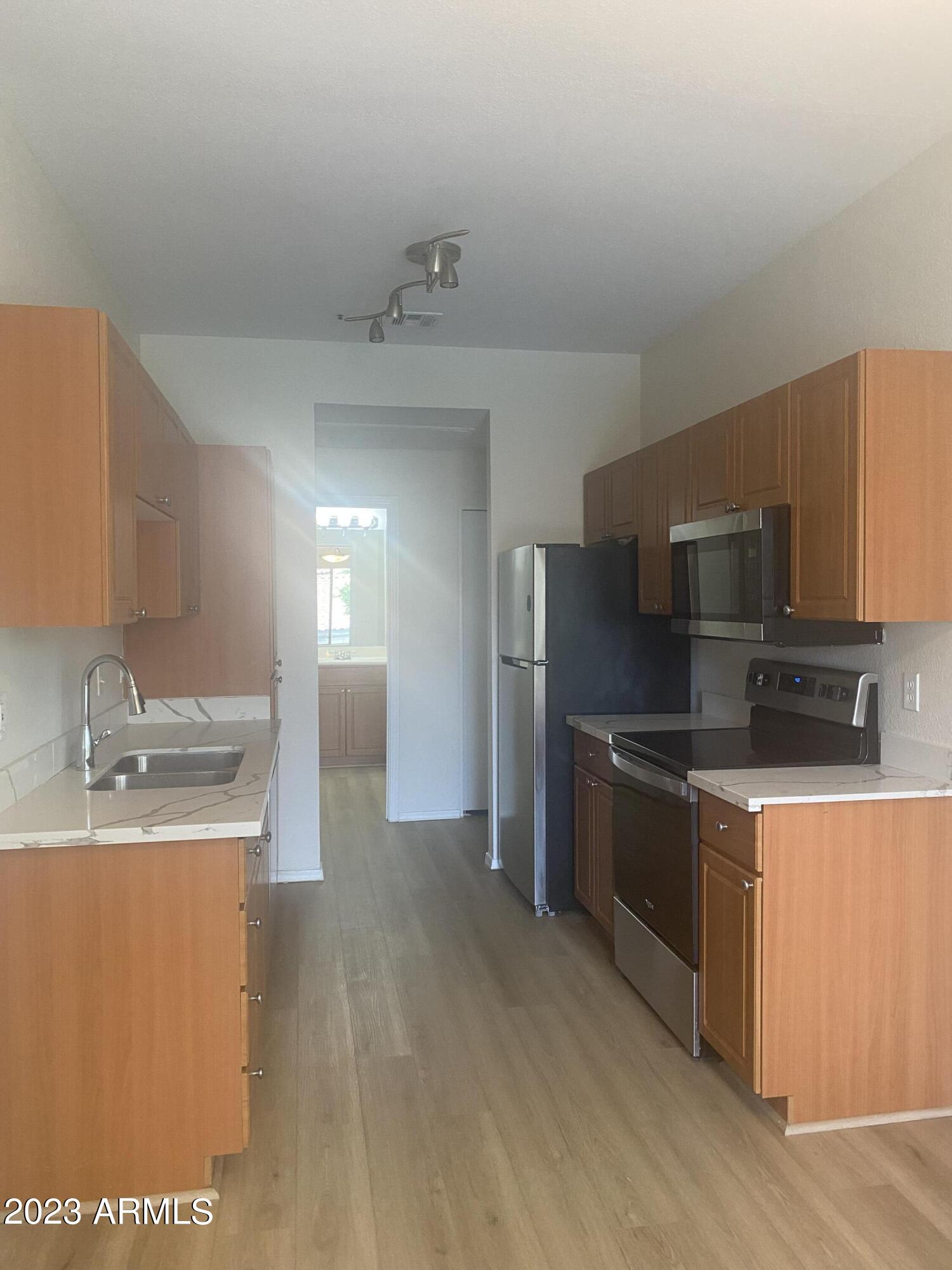 9600 N 96TH Street 238